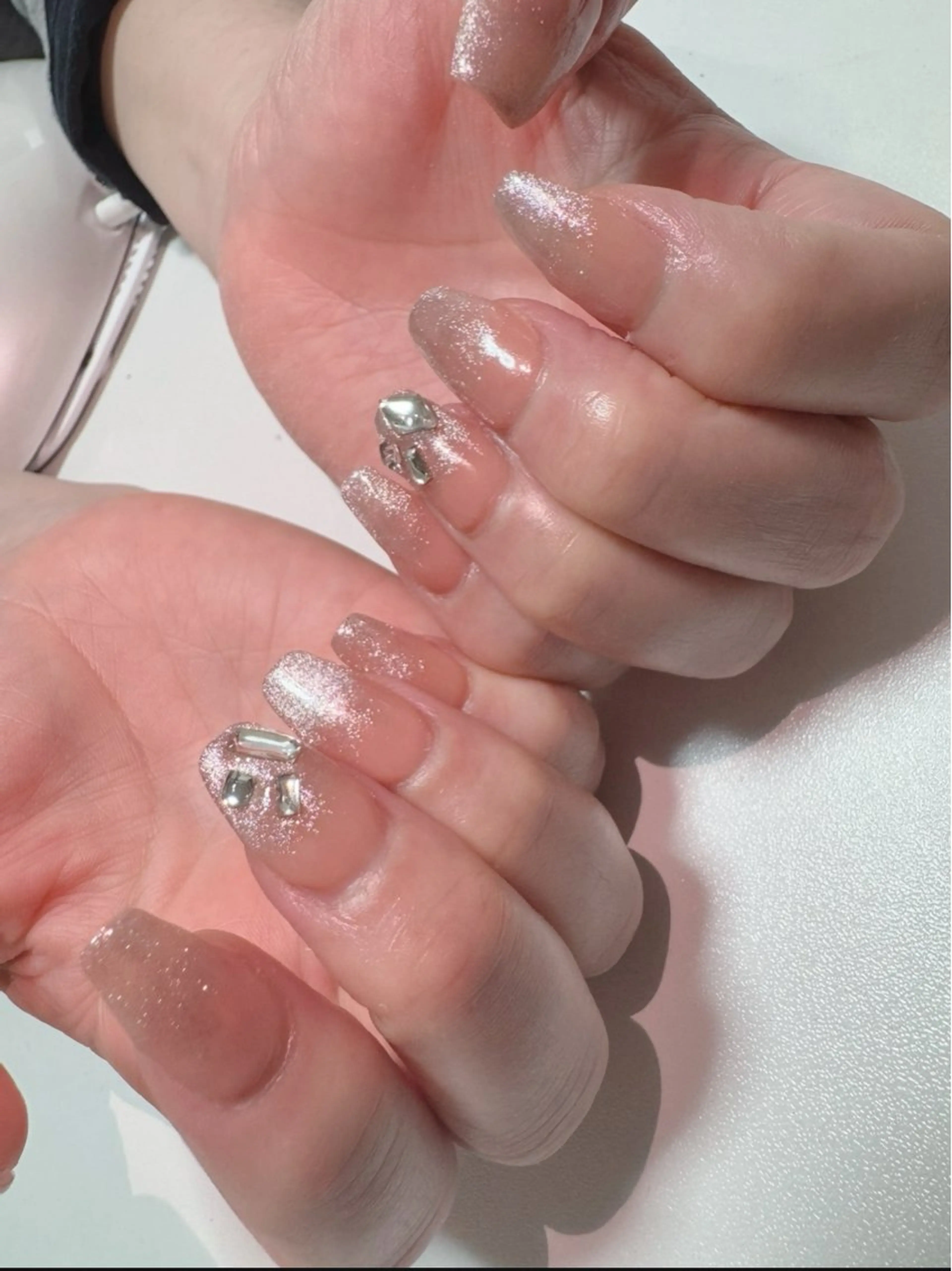 ネイル ブルー グラデーション ラメ(グリッター) ラメグラデーション マグネットネイル ハンドネイル K&R Nail所属・Nail Salon K&Rのネイルデザイン