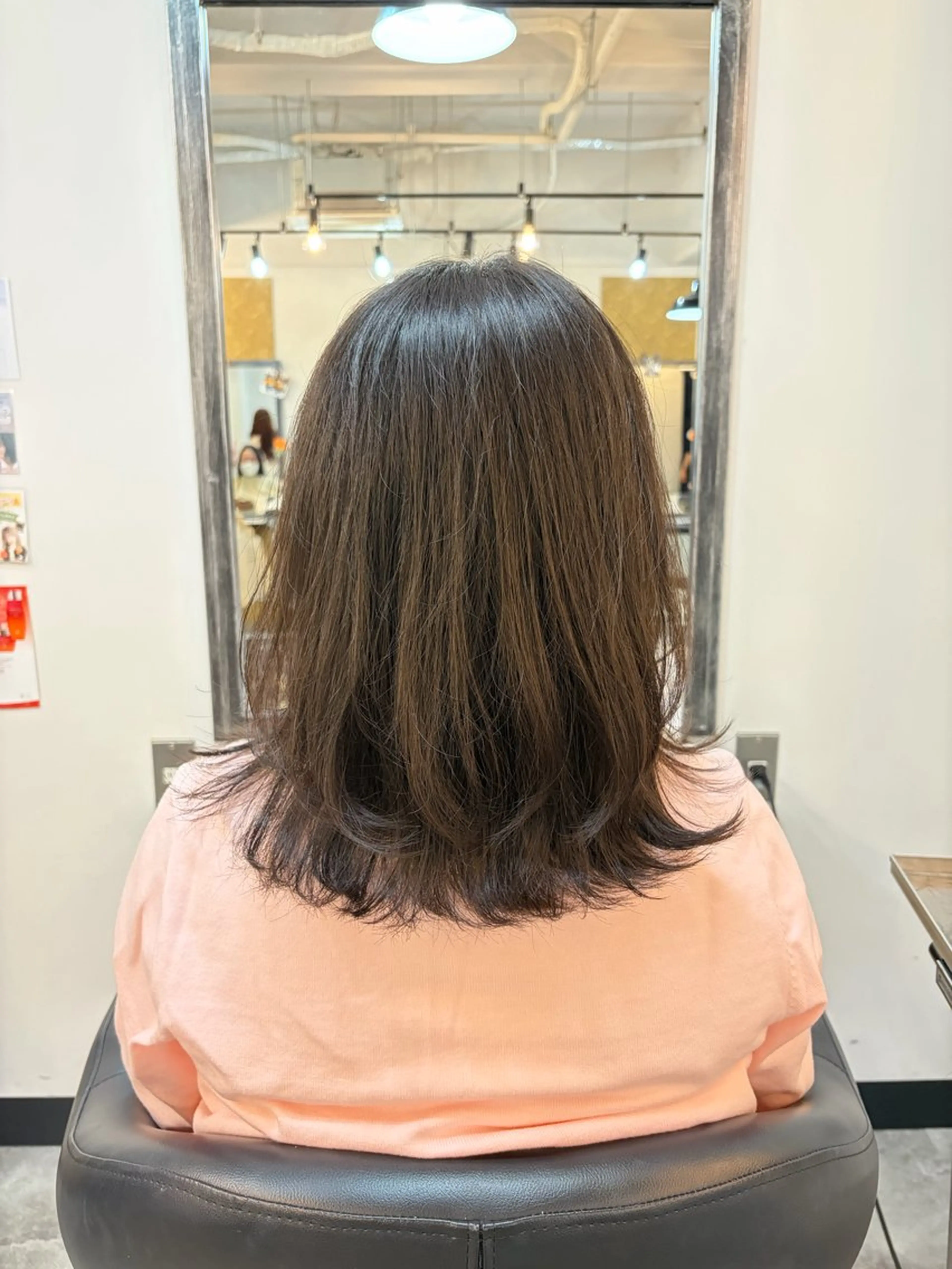 ミディアム レディースカット モデル無料🌼岩山のヘアスタイル