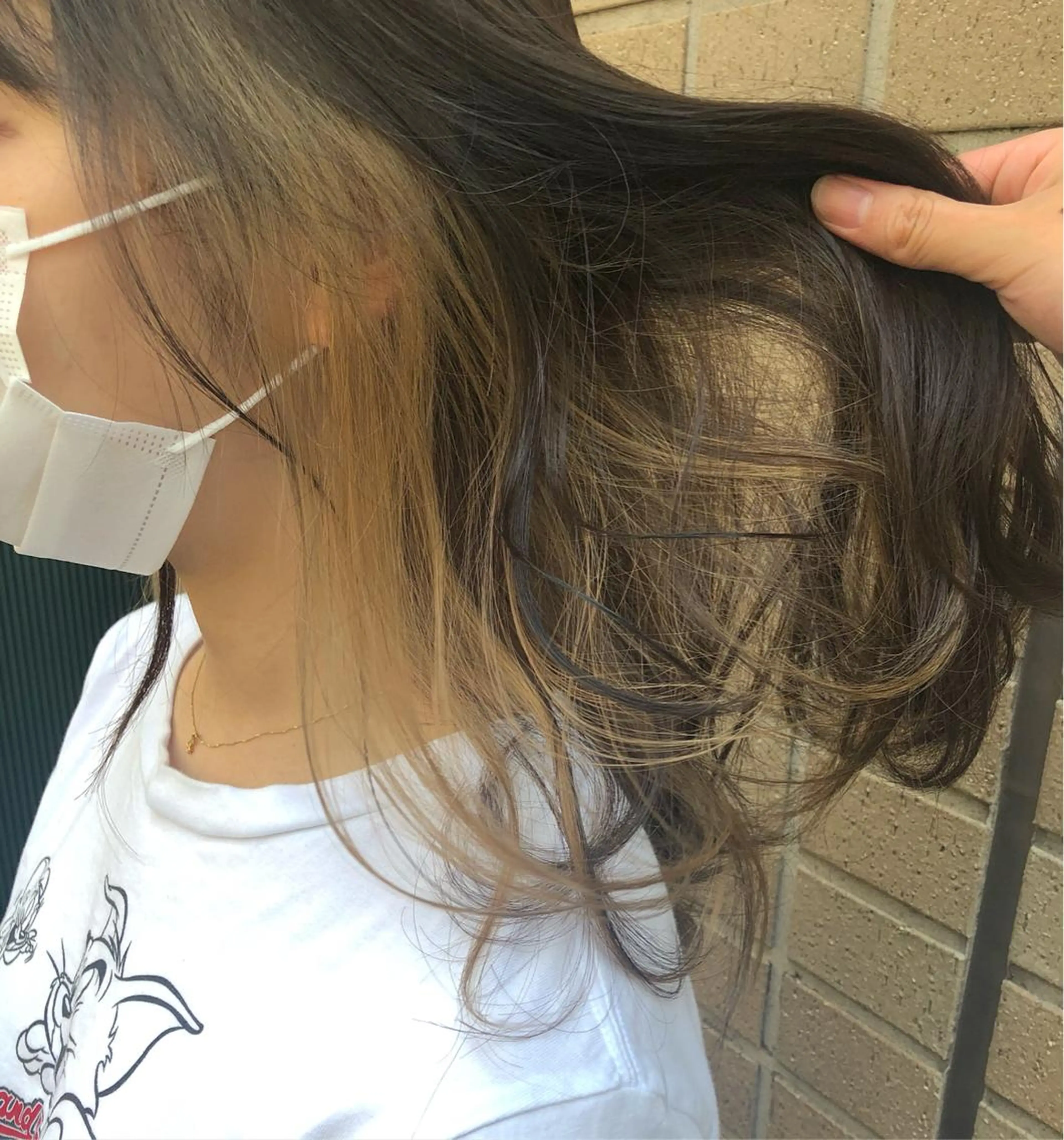 セミロング カラー プレイングカラー🤍 細めハイライトのヘアスタイル
