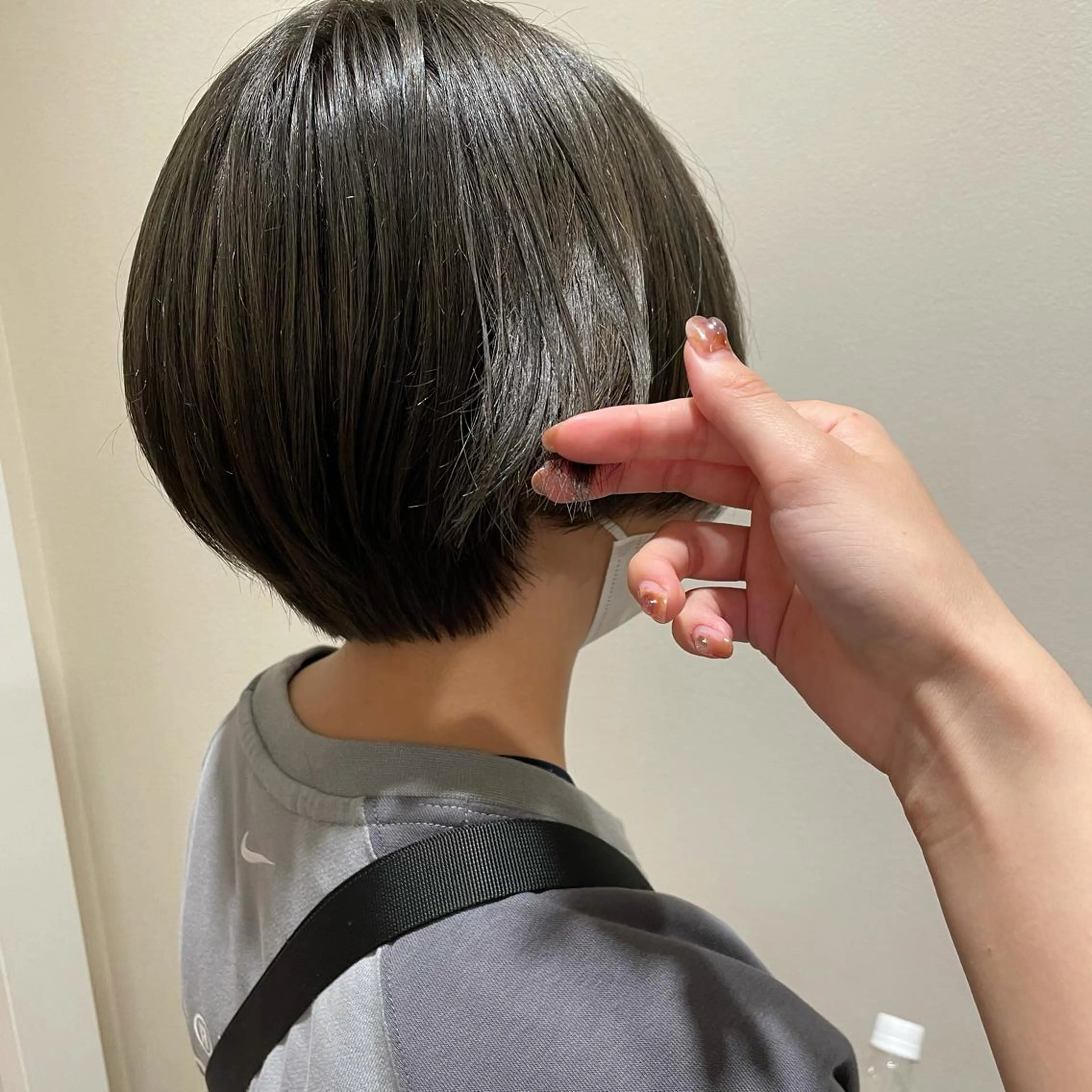 ショート カラー グレージュ 🍪ヨシイハルネ🍪 ラベンダーカラーのヘアスタイル