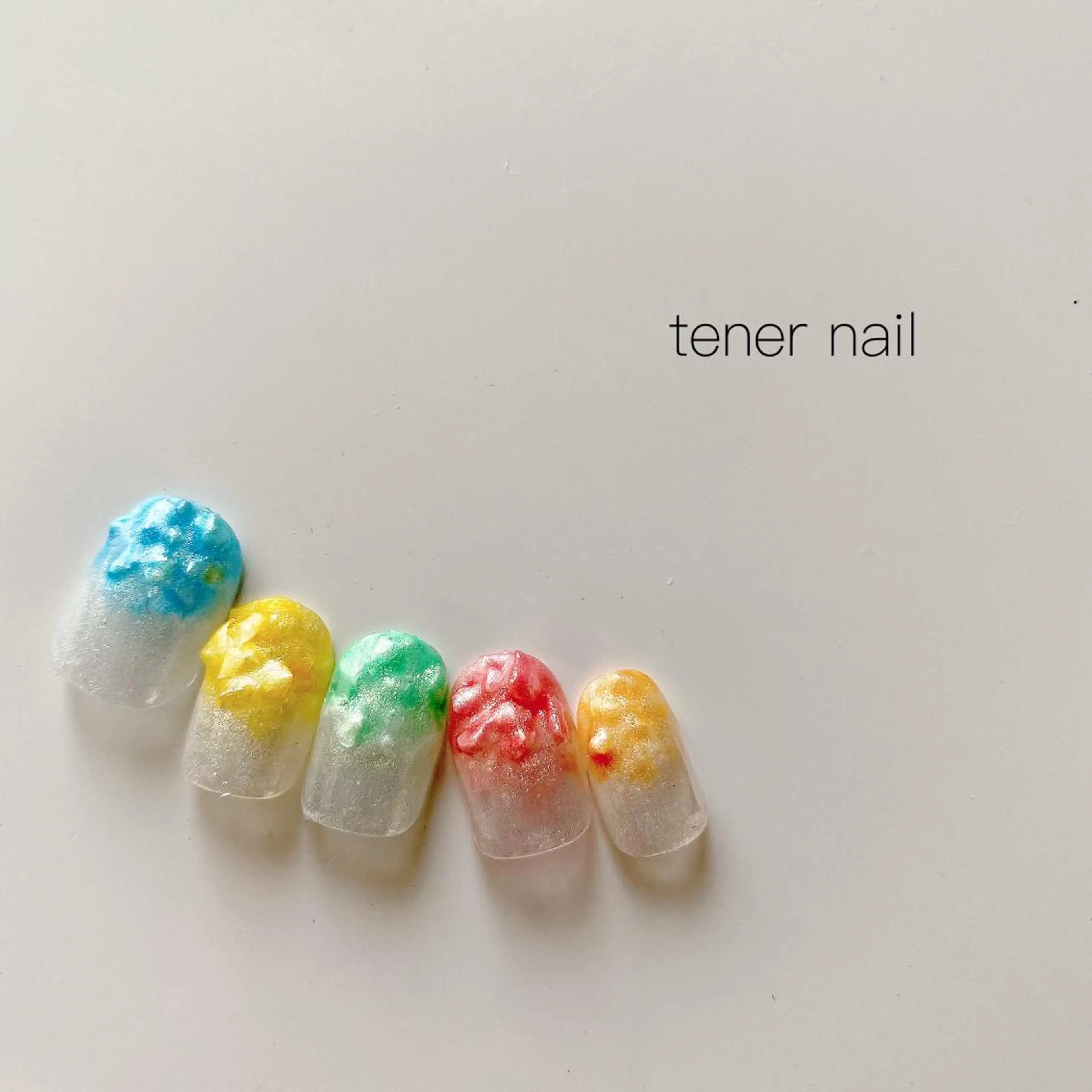 ネイル 氷ネイル・うるうるネイル tener  nail  テネルネイル所属・テネルネイル tener nailのネイルデザイン