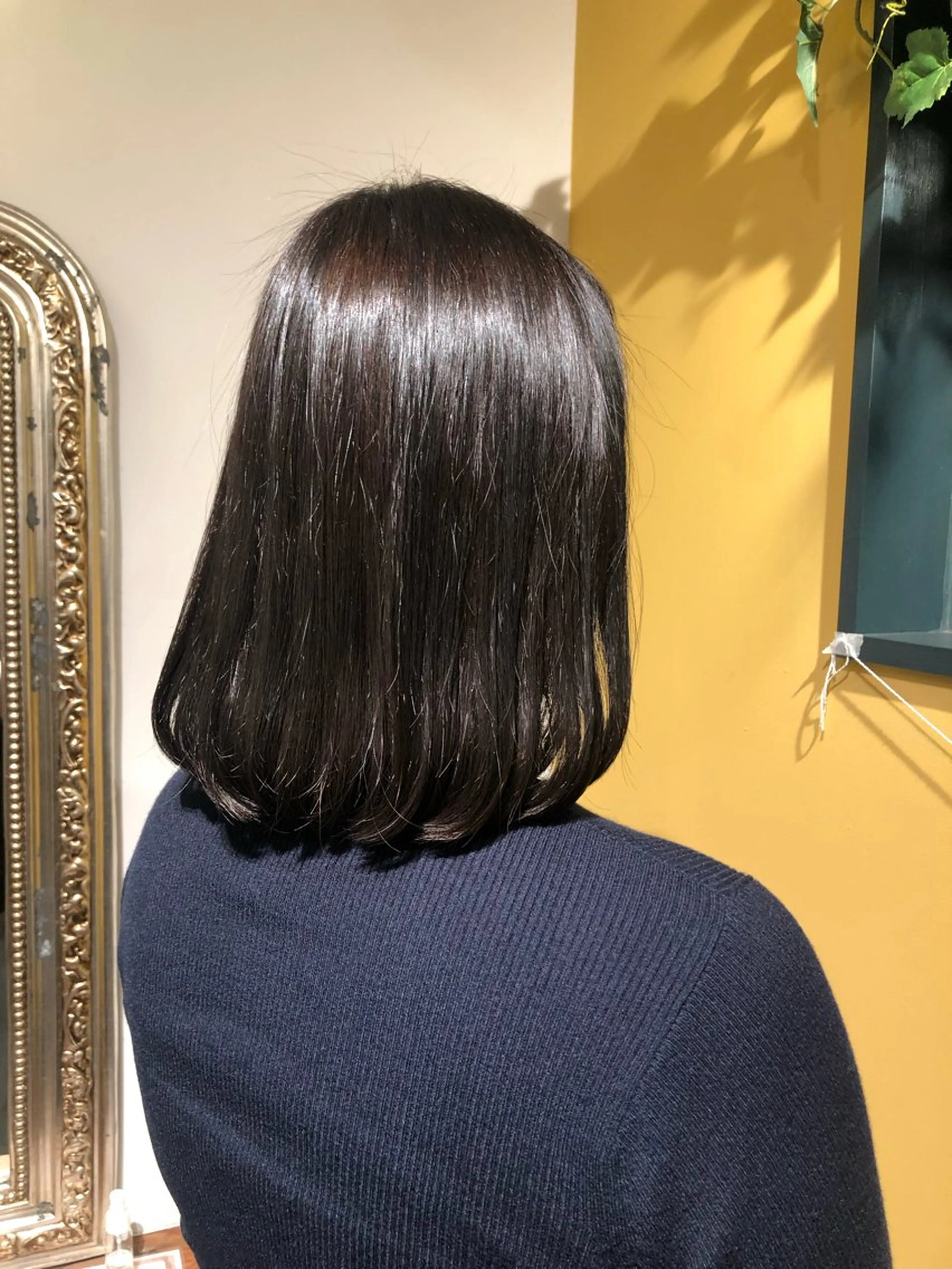 ミディアム カラー 中澤りさ🐿 寒色系カラー🫧のヘアスタイル