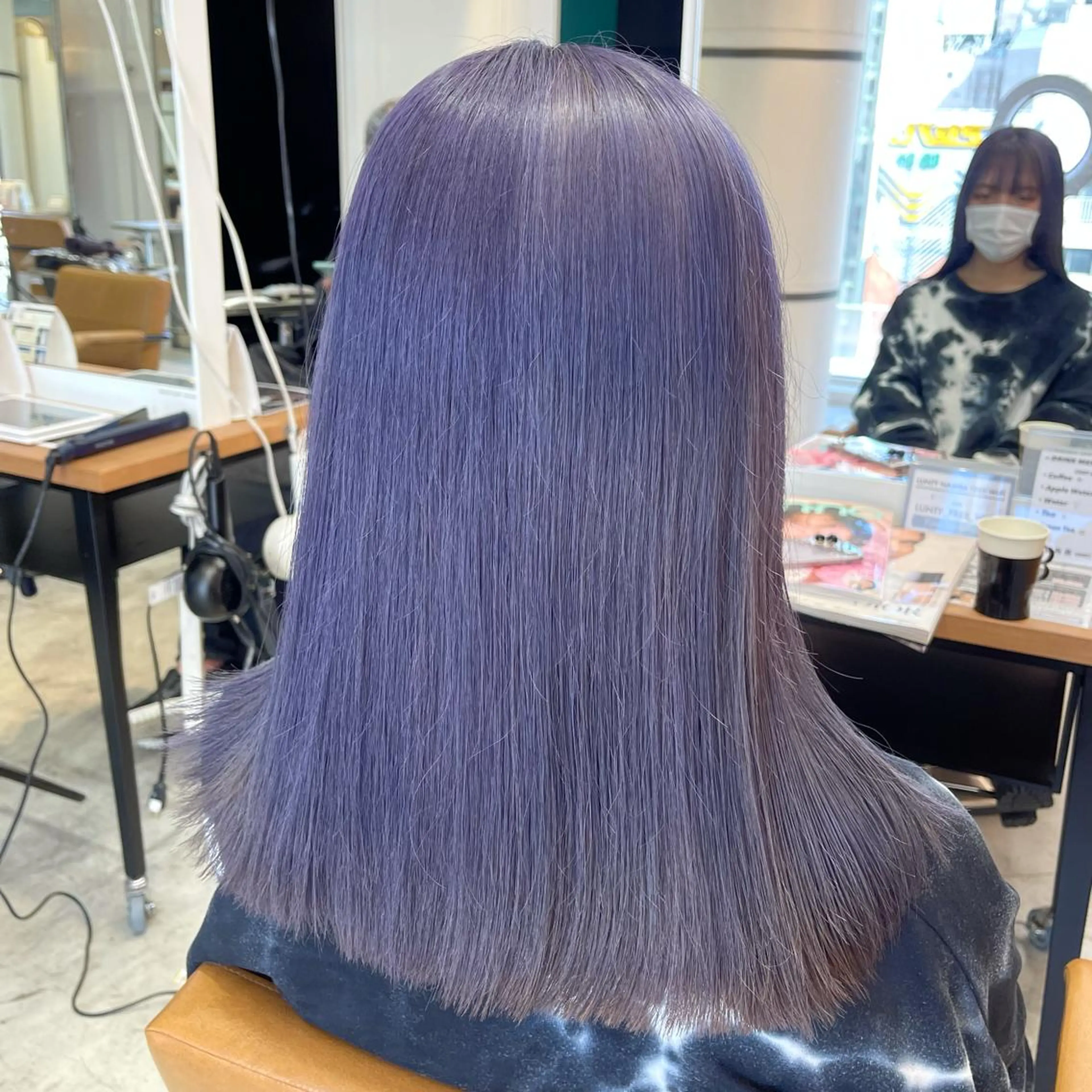 セミロング カラー ブルーカラー ラベンダーカラー lunty miichiのヘアスタイル