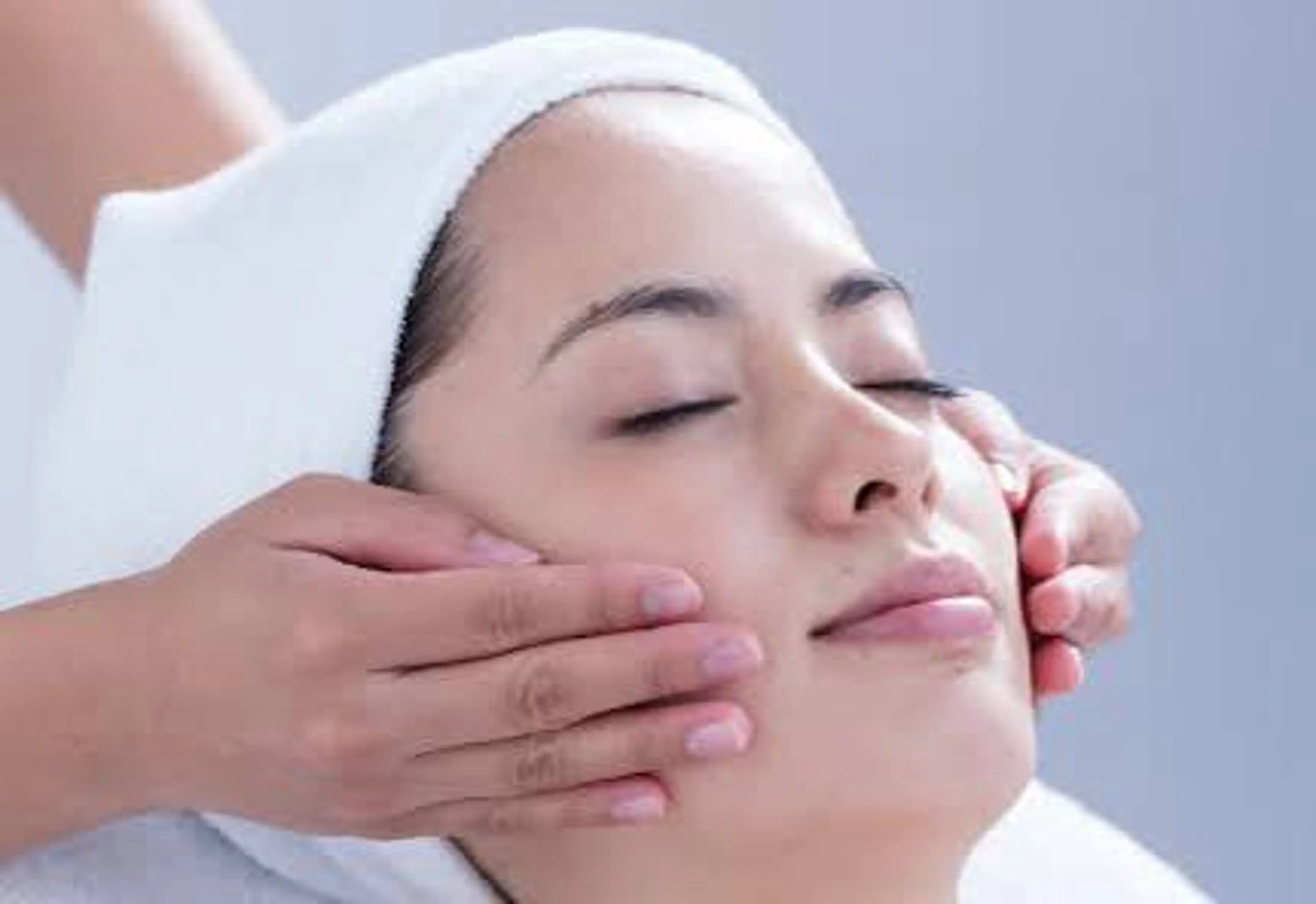 【初回限定価格】ビューティエステ💆🏻‍♀️オールハンドでリラクゼーション効果あり✨お肌悩みに合わせた生パックつき♩の写真