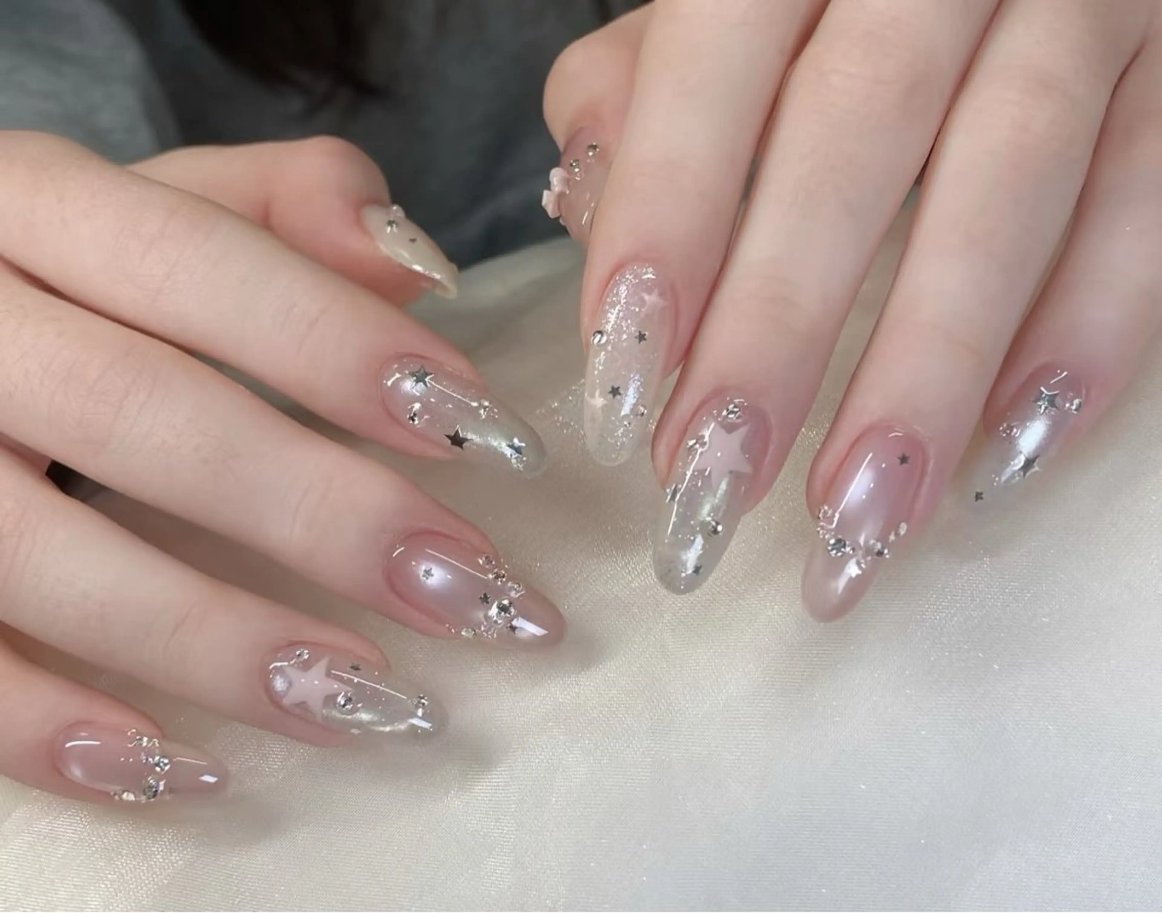 ネイル ハンドネイル ハンドケア Kaka_ パラジェル、長さだしのネイルデザイン