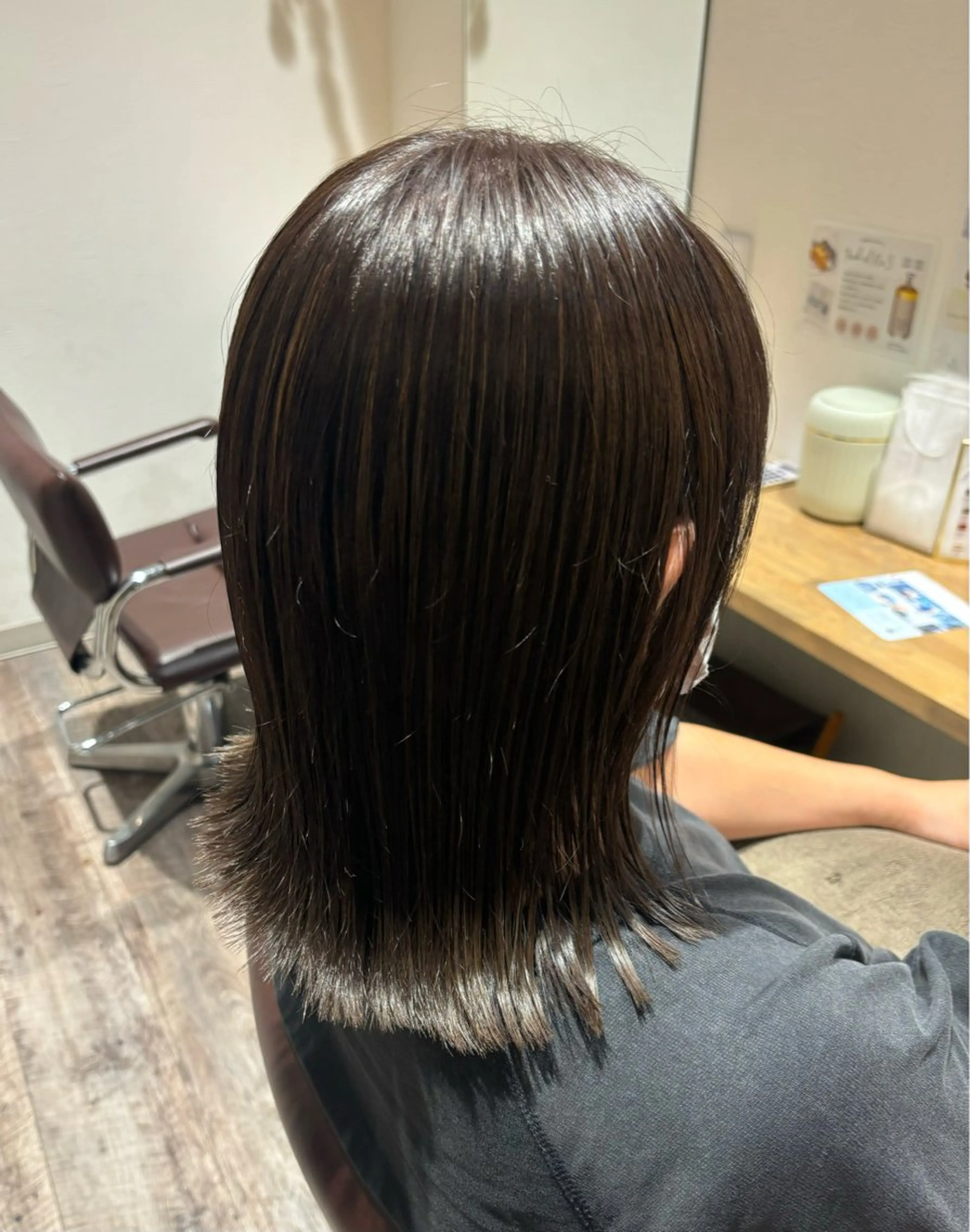 ミディアム カット ヘアカラー トリートメント マツムラ ミサキのヘアスタイル