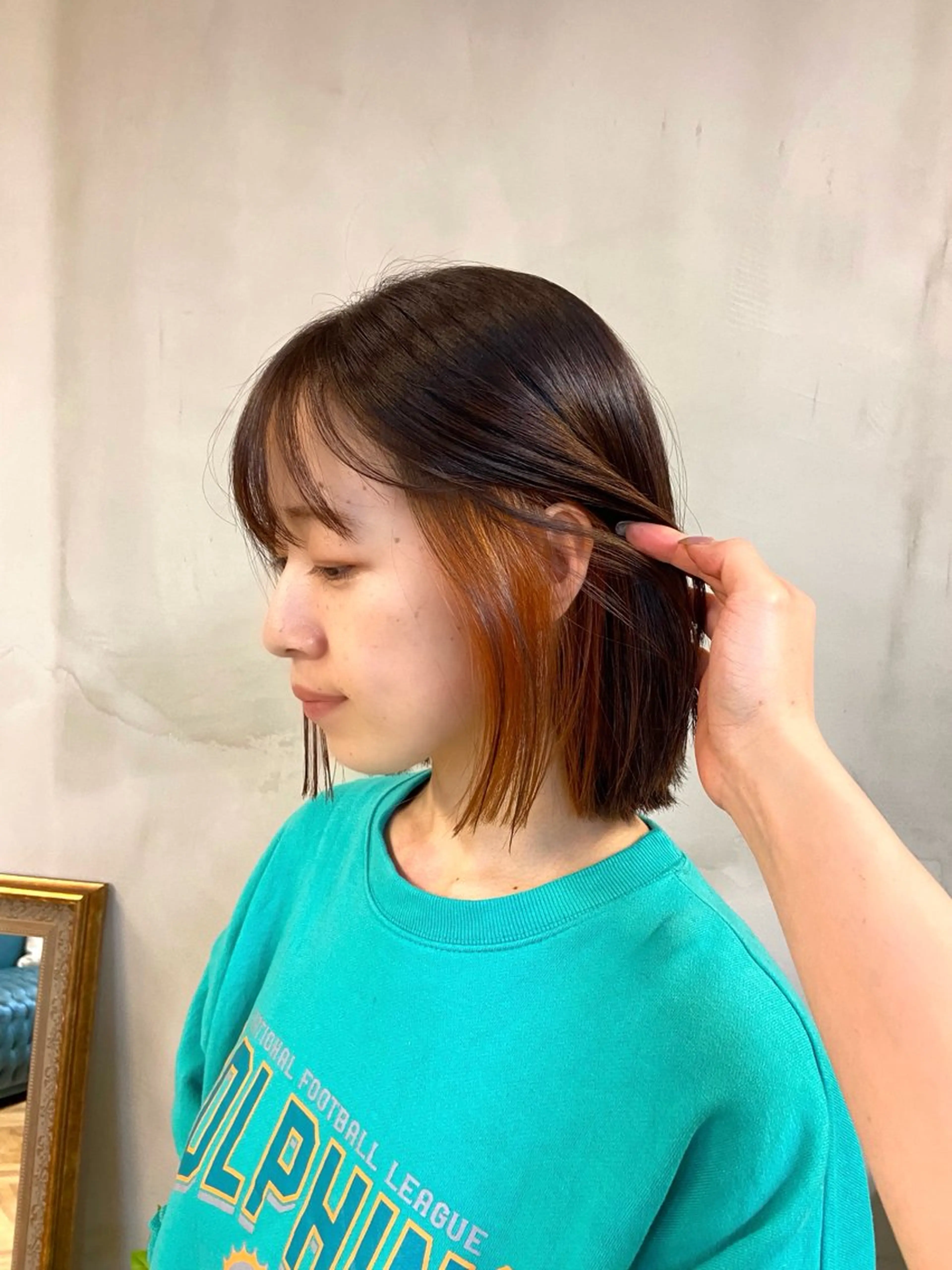 ショート カラー ブリーチ ボブ ヘアカラー トリートメント mana／Wカラー／ ブリーチなし暖色のヘアスタイル
