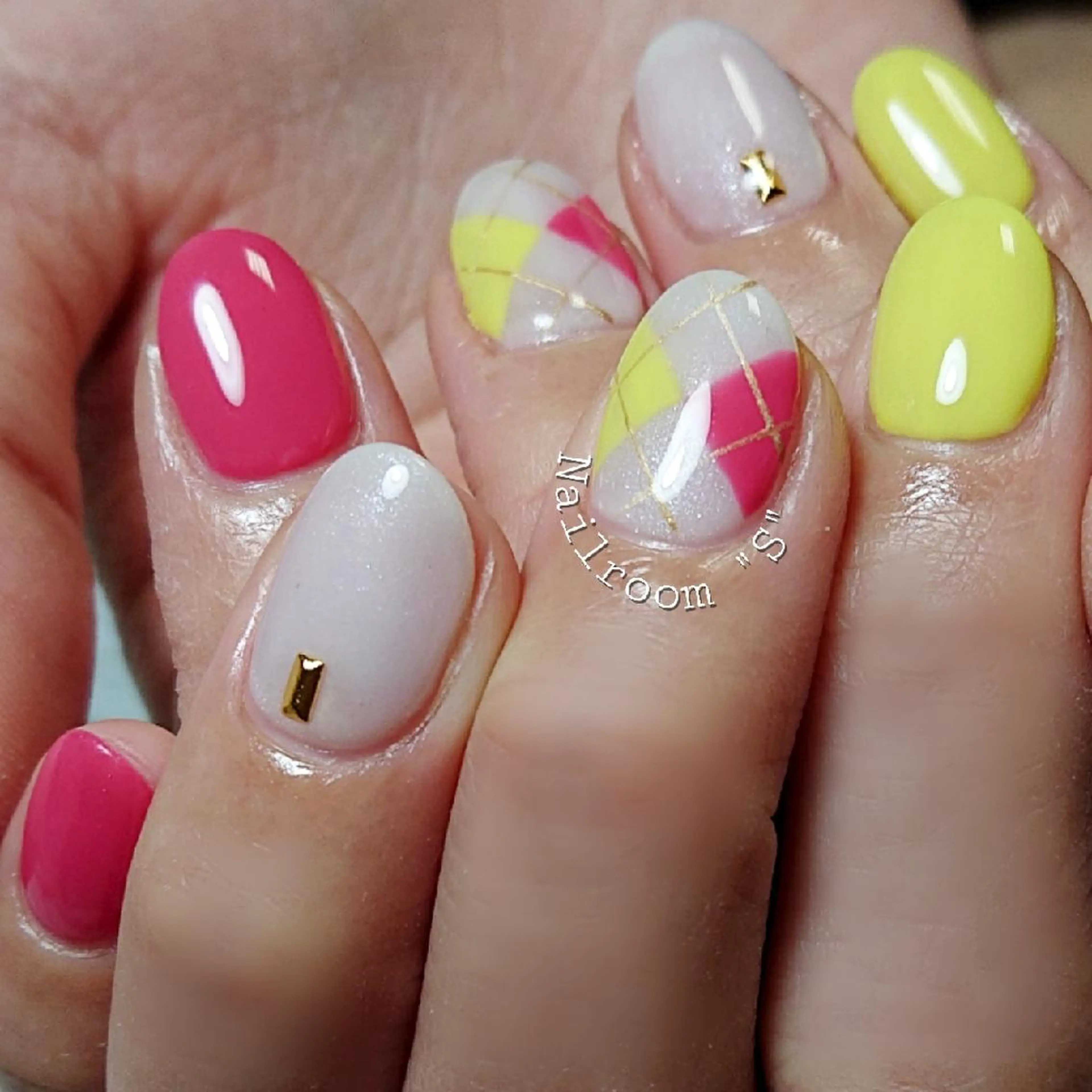 ネイル ガーリー Nail room  "S"  SAKAIのネイルデザイン