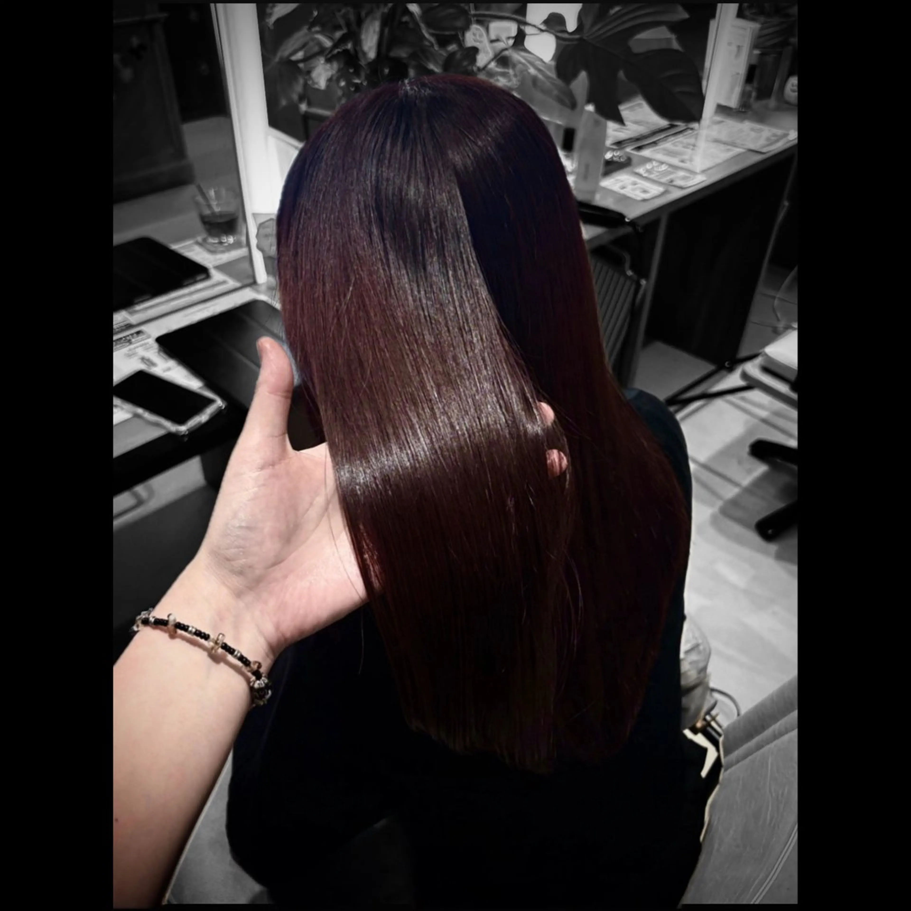 セミロング ヘアカラー 彩名/透明感カラー/ 艶髪のヘアスタイル