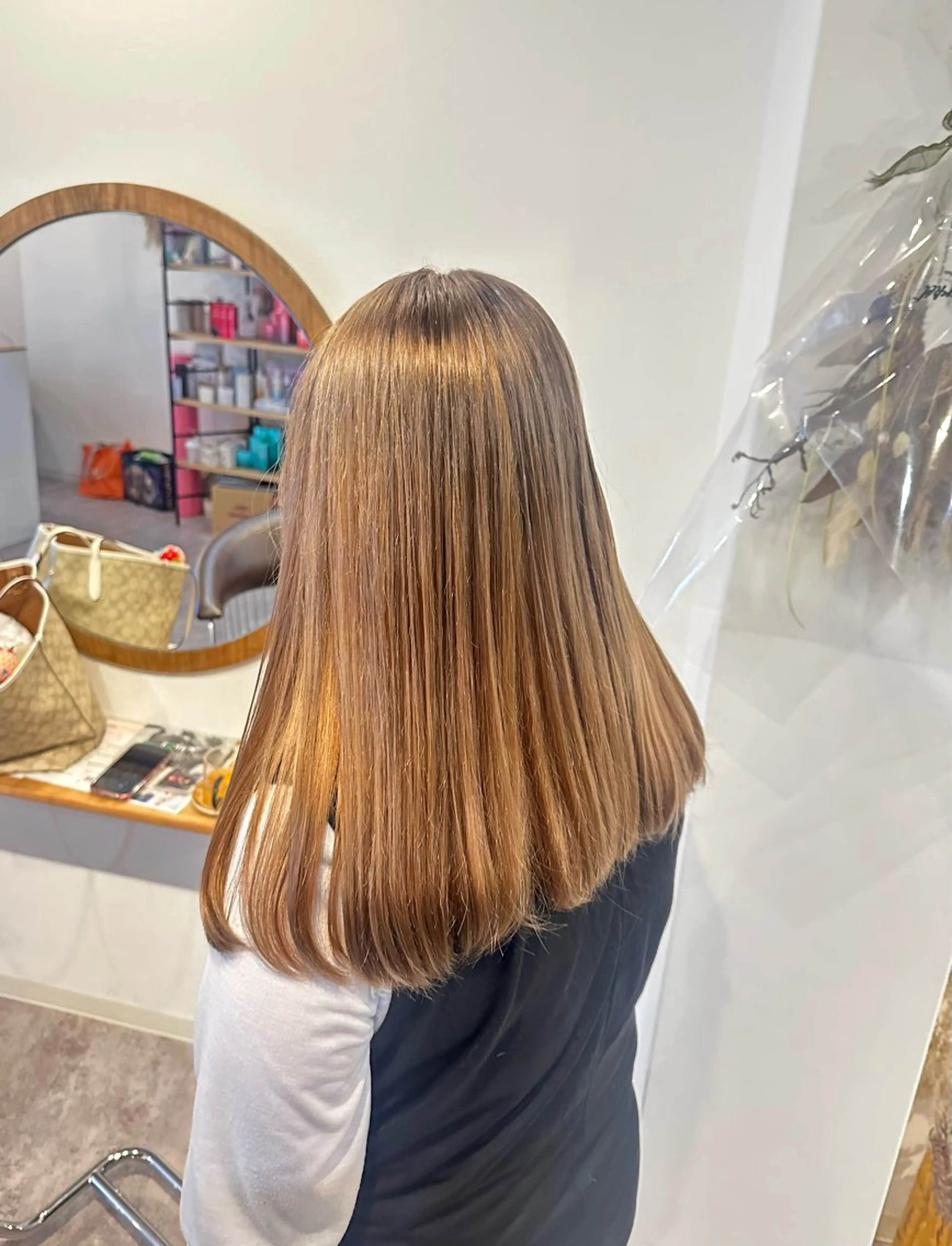 ロング カラー アッシュ ダブルカラー nabi所属・梅田 薫のヘアスタイル