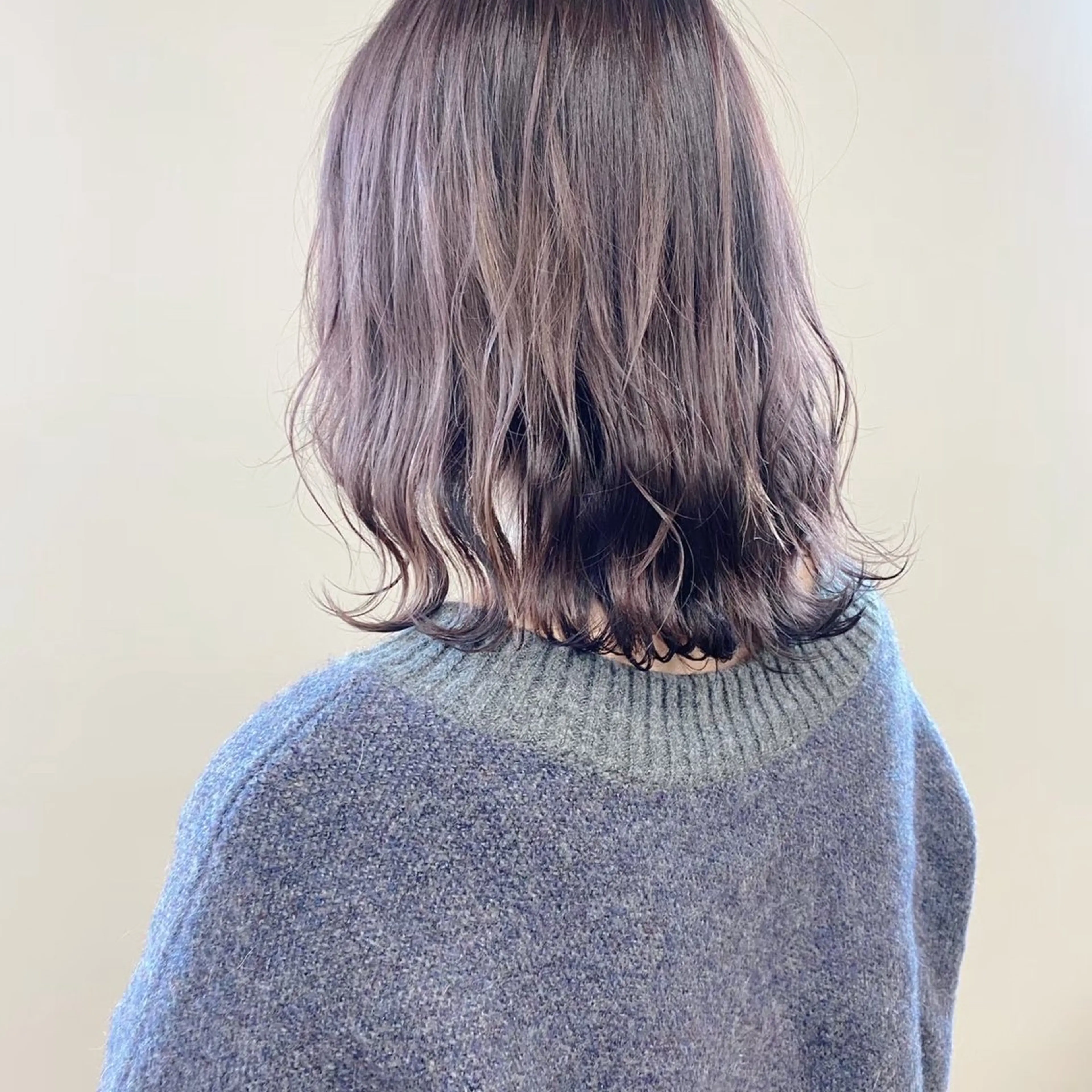 カラー ハルナ /ボブカットモデルのヘアスタイル
