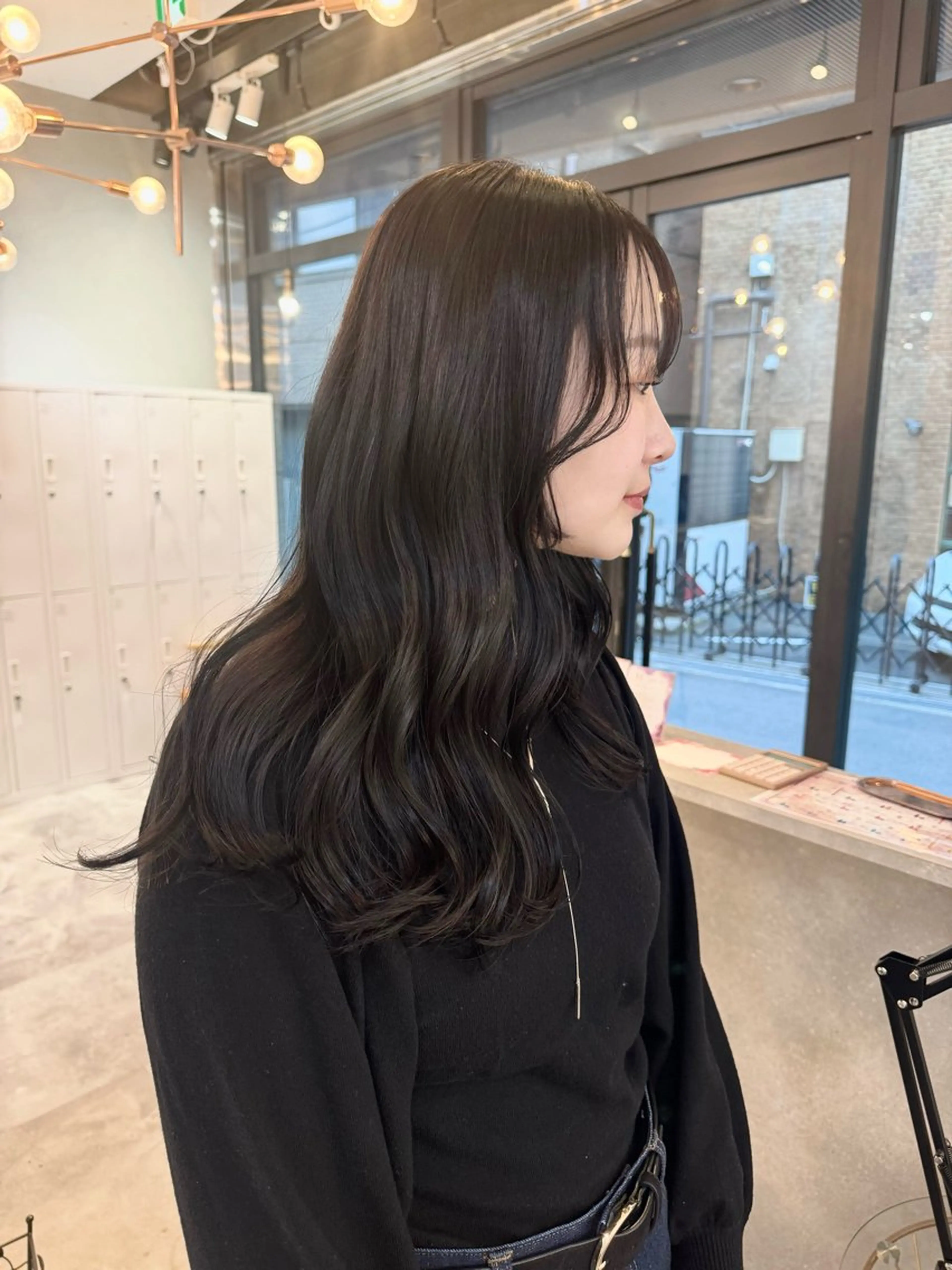 ロング カラー ベージュカラー グレージュ オリーブベージュ オリーブカラー 赤み無し柔らかカラー 【梅田】madokaのヘアスタイル