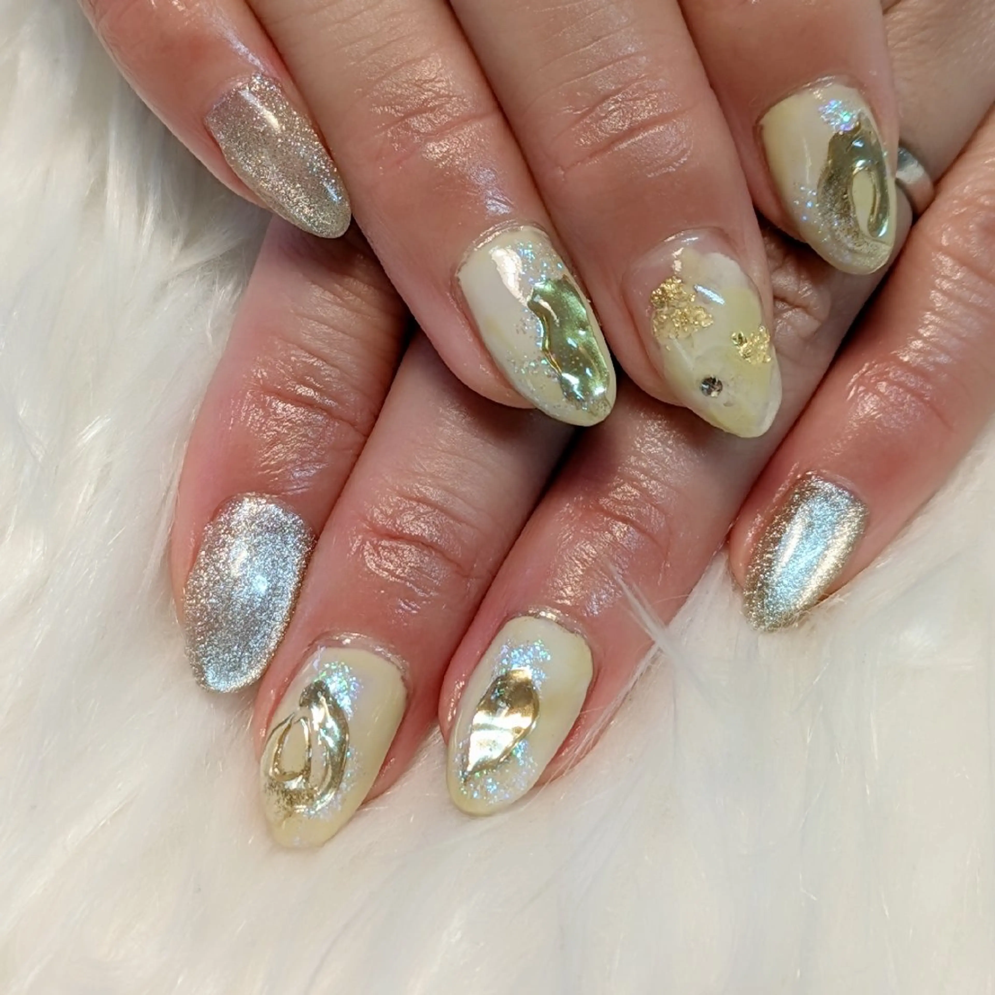ネイル ニュアンスネイル 黄色 m&pPrivate nailsalonのネイルデザイン