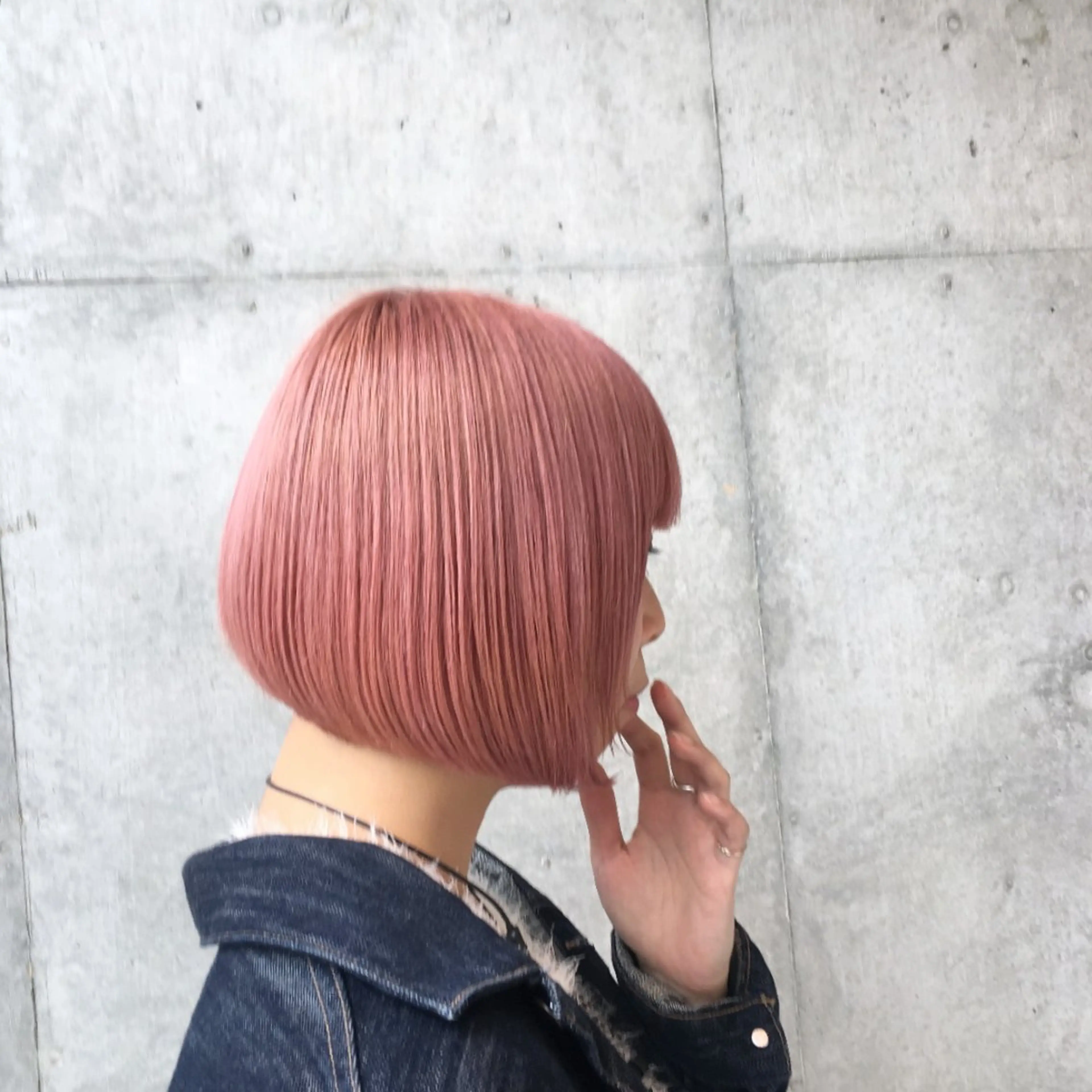 ショート ボブ カット ヘアカラー kitsuki北参道所属・カガラシュン/ 刈り上げ/ウルフのヘアスタイル