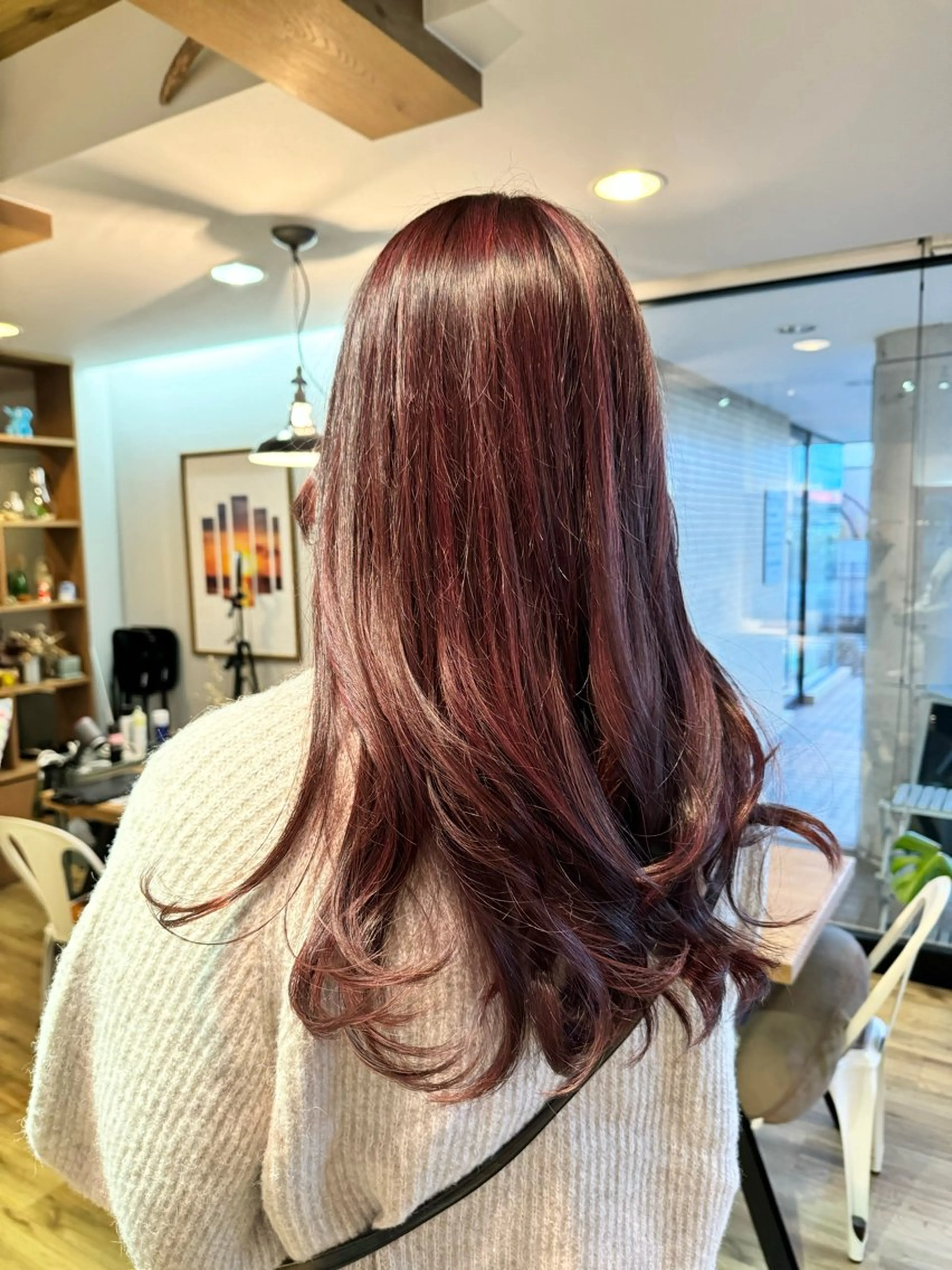 ロング カラー ハイライトカラー レッドカラー ハイライト ヘアカラー トリートメント ツキダテ ユイのヘアスタイル