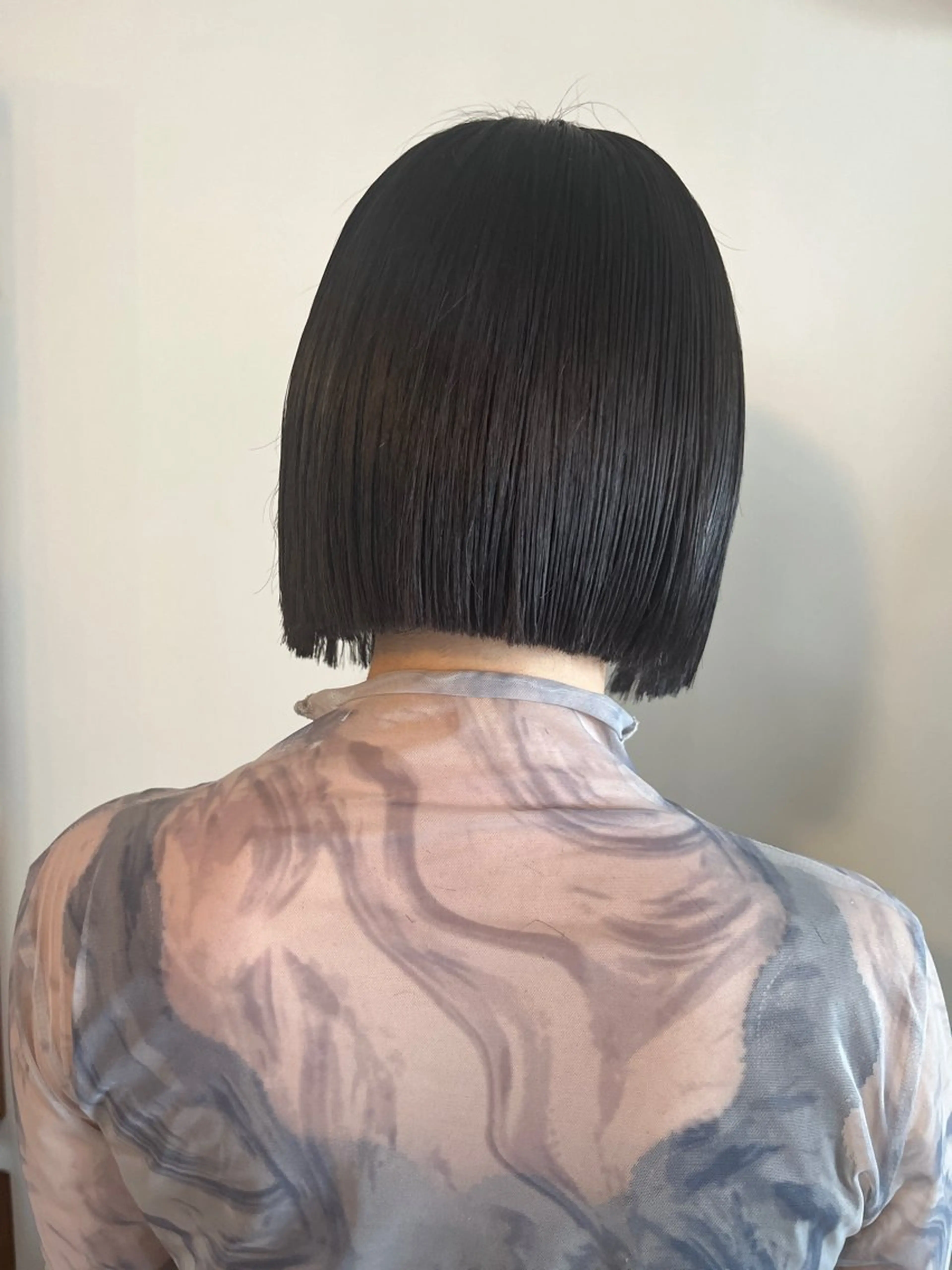 ショート レイヤーカット/ウル フ　chinatsuのヘアスタイル