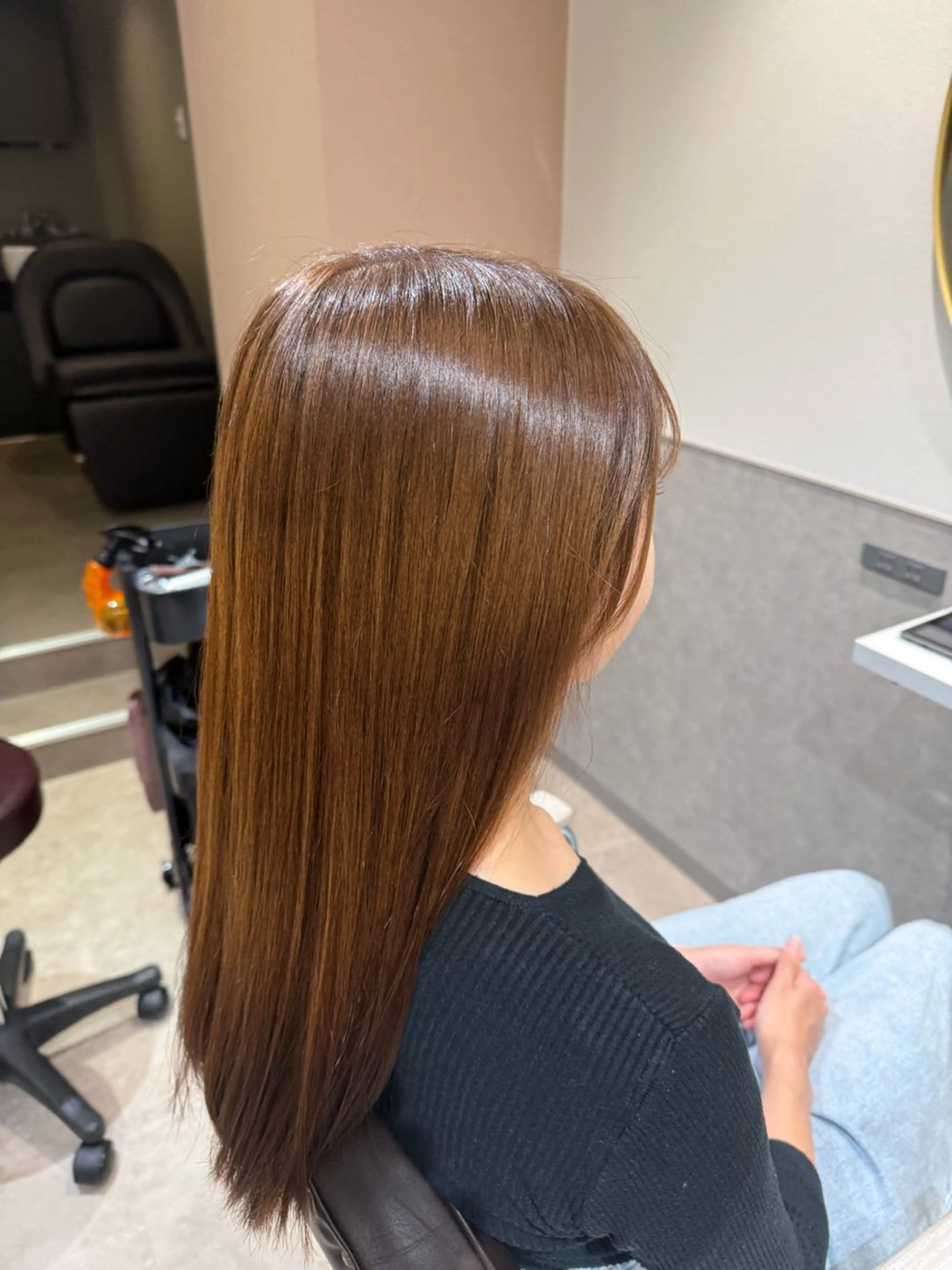 カラー eN° by youres hair 銀座店所属・レイヤー髪質改善🩷 暖色カラー🩷森田のヘアスタイル