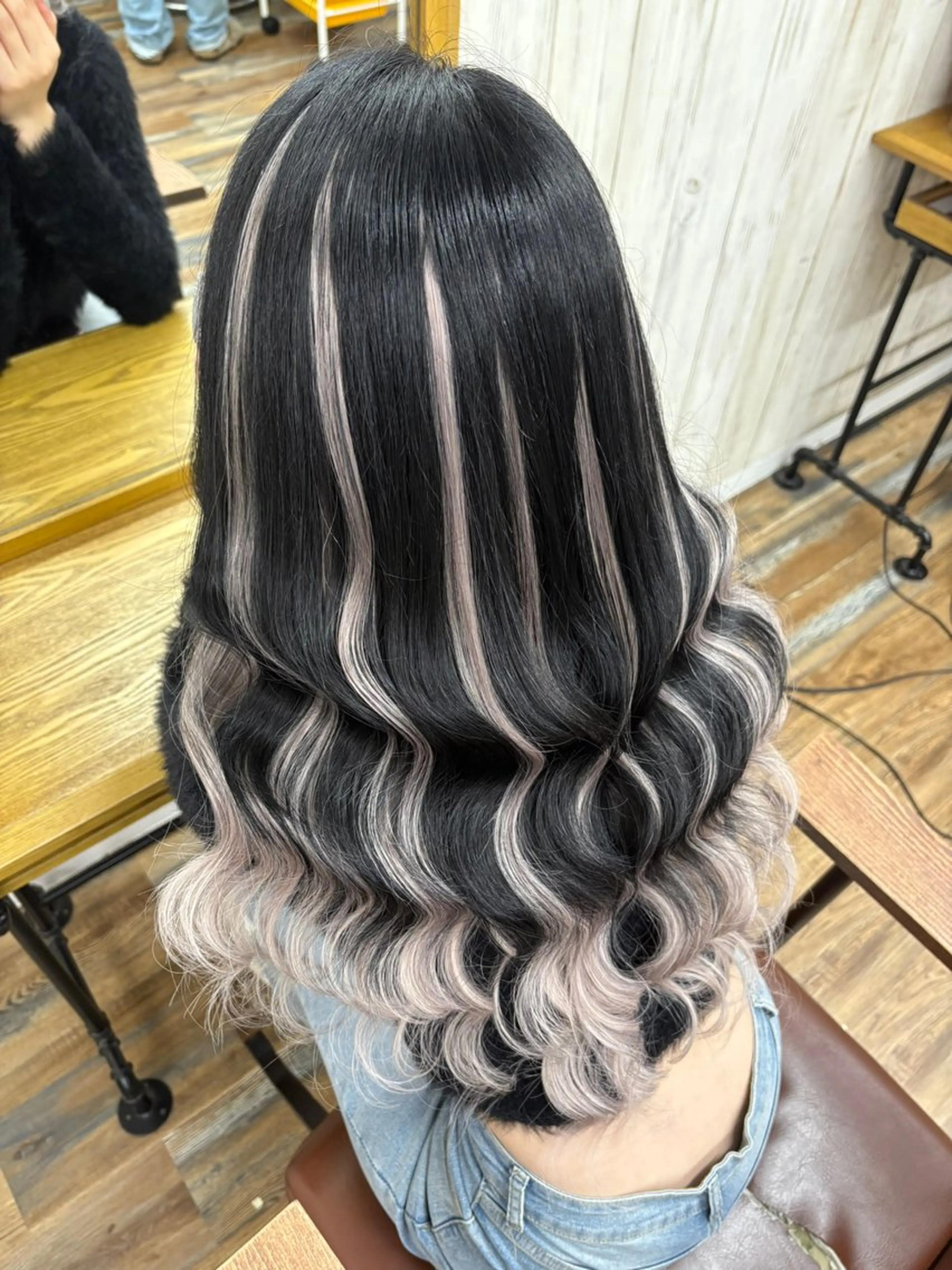 高級レミー人毛エクステ60の写真