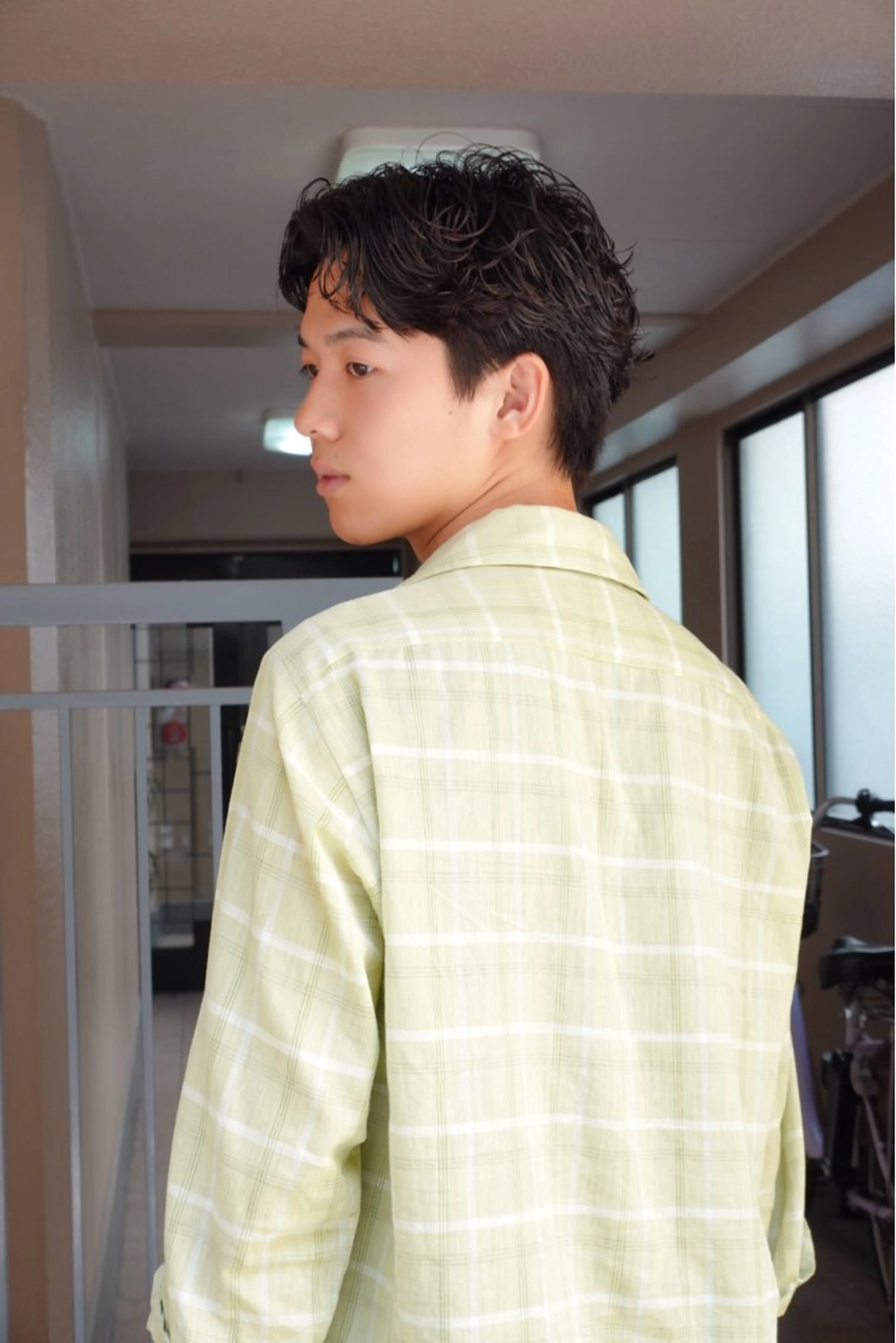 ショート パーマ メンズ カット パーマ 神戸／メンズカット ／メンズパーマのヘアスタイル