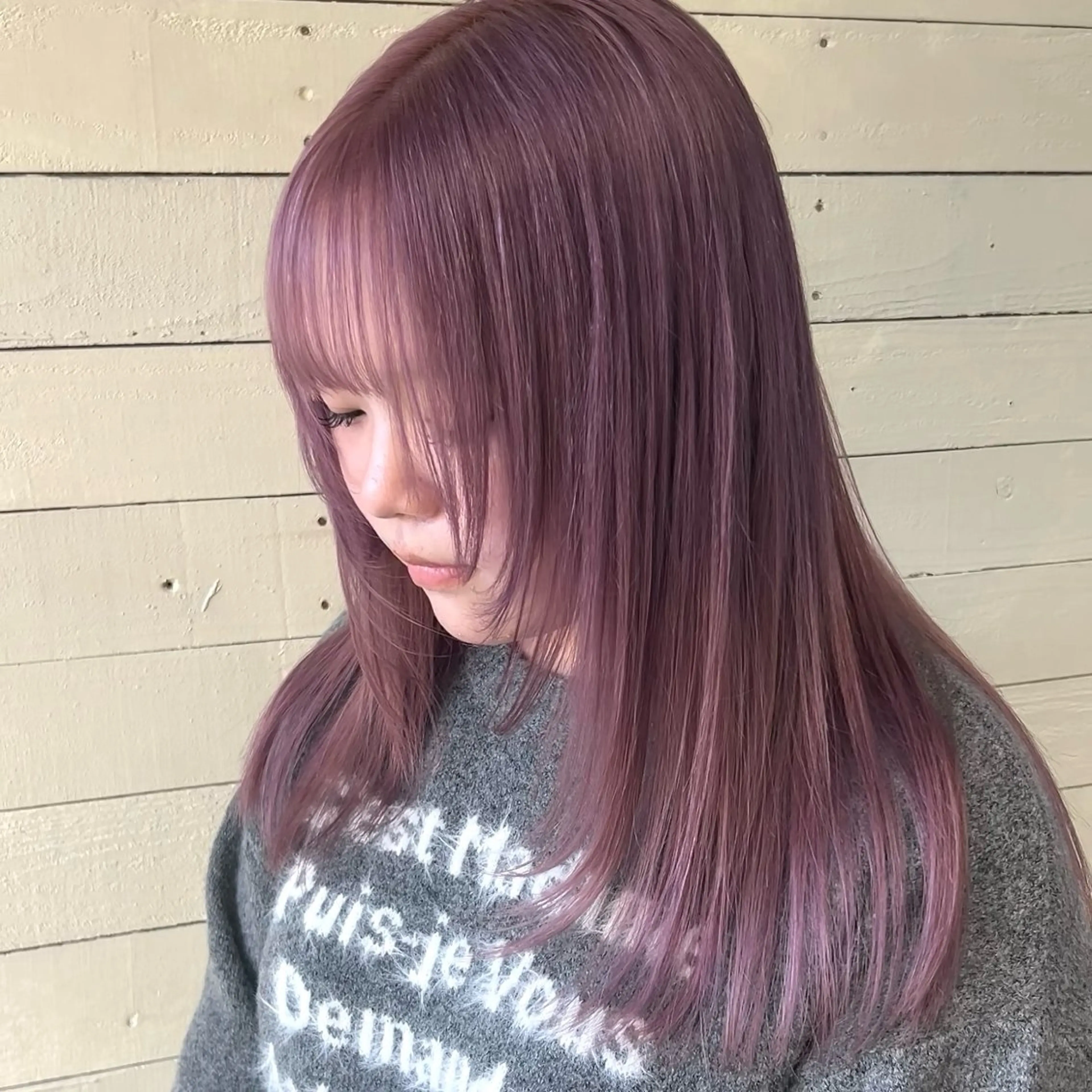 セミロング ヘアカラー トリートメント 💛ブリーチで叶える 💛垢抜けカラー🌈のヘアスタイル