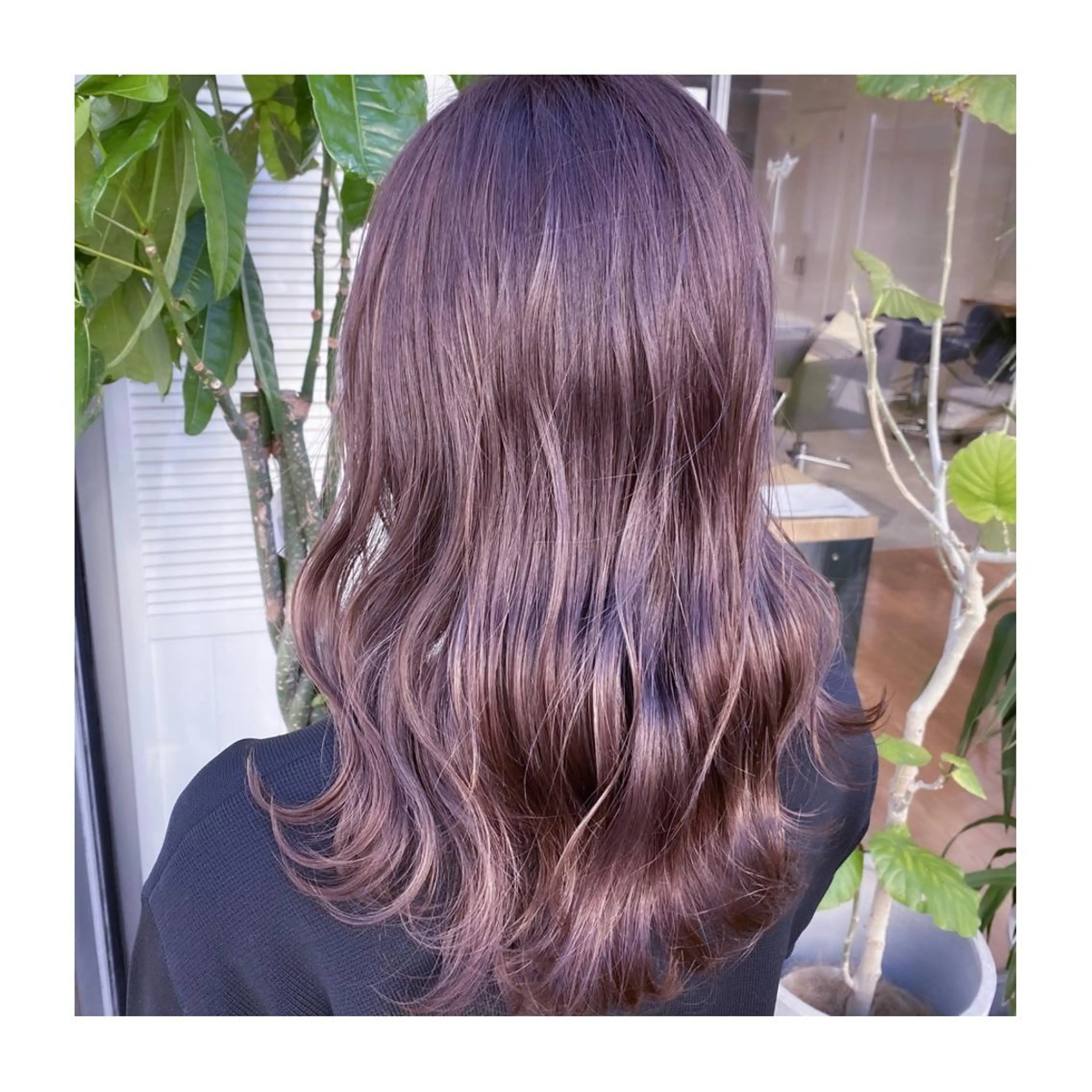 ロング カラー ヘアアレンジ ピンクカラー シアーピンク 小國 綾かのヘアスタイル