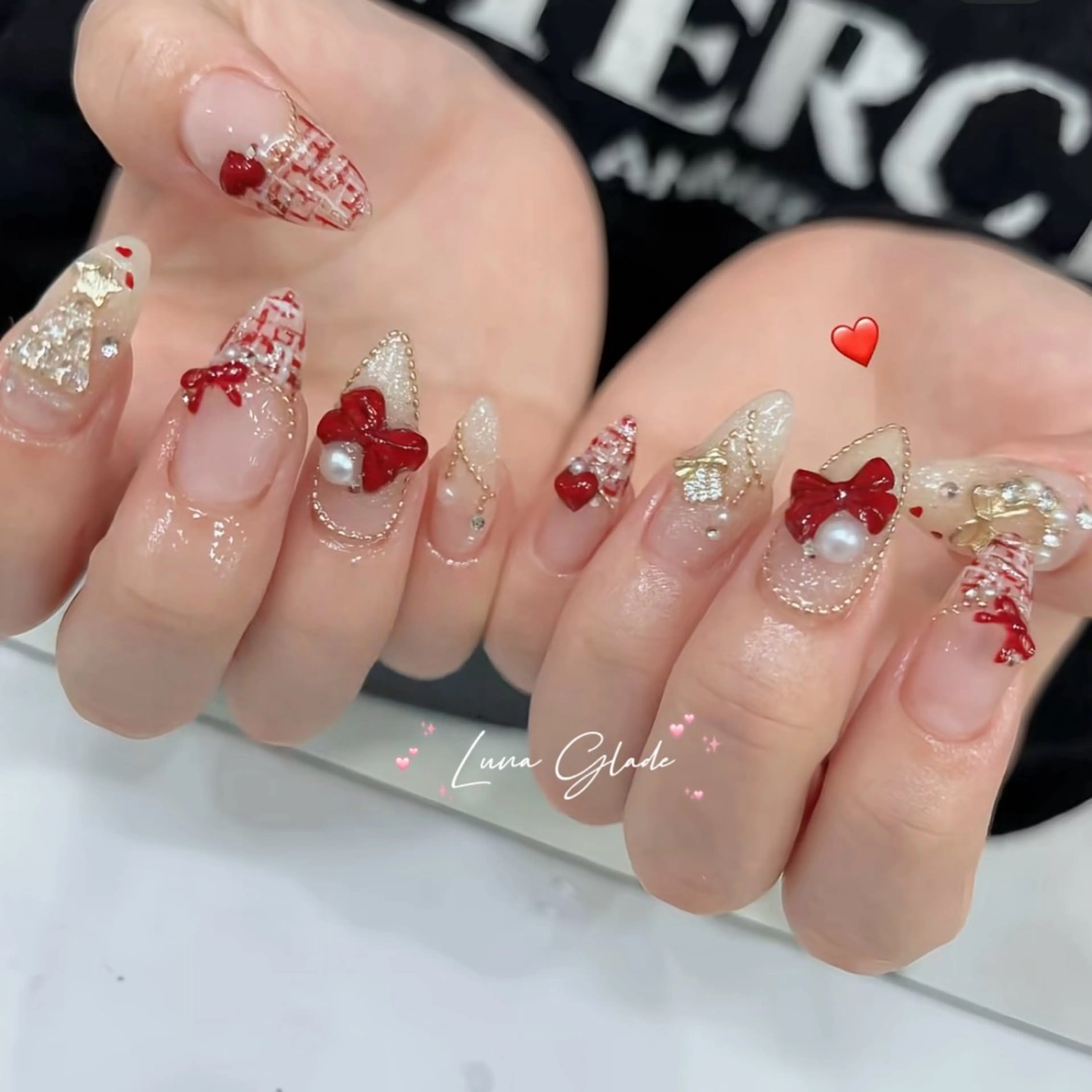 ネイル ハンドネイル Luna Glade Nail Salon所属・Luna Gladeのネイルデザイン