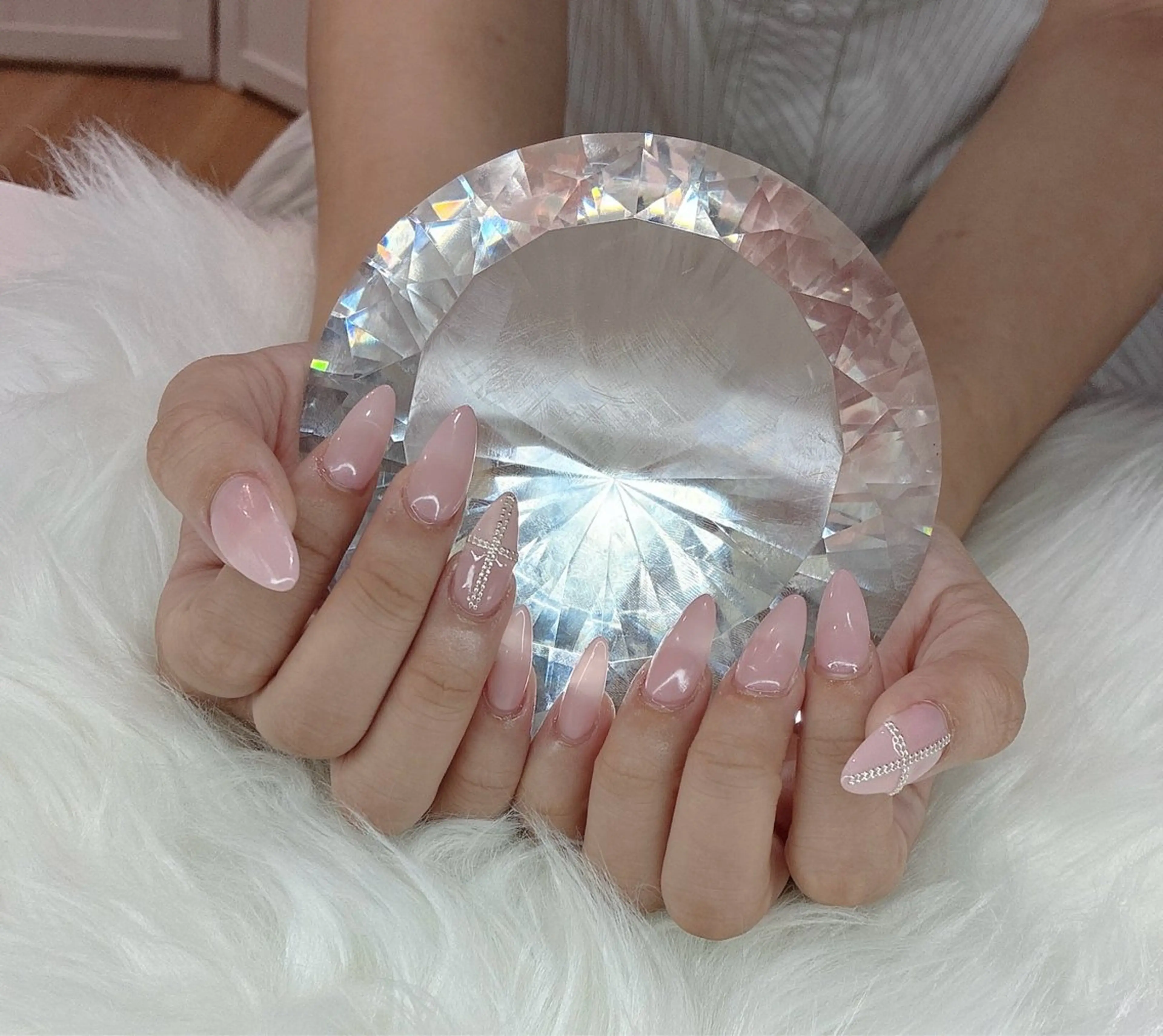 ネイル ハンドネイル LoaChaton kaeのネイルデザイン