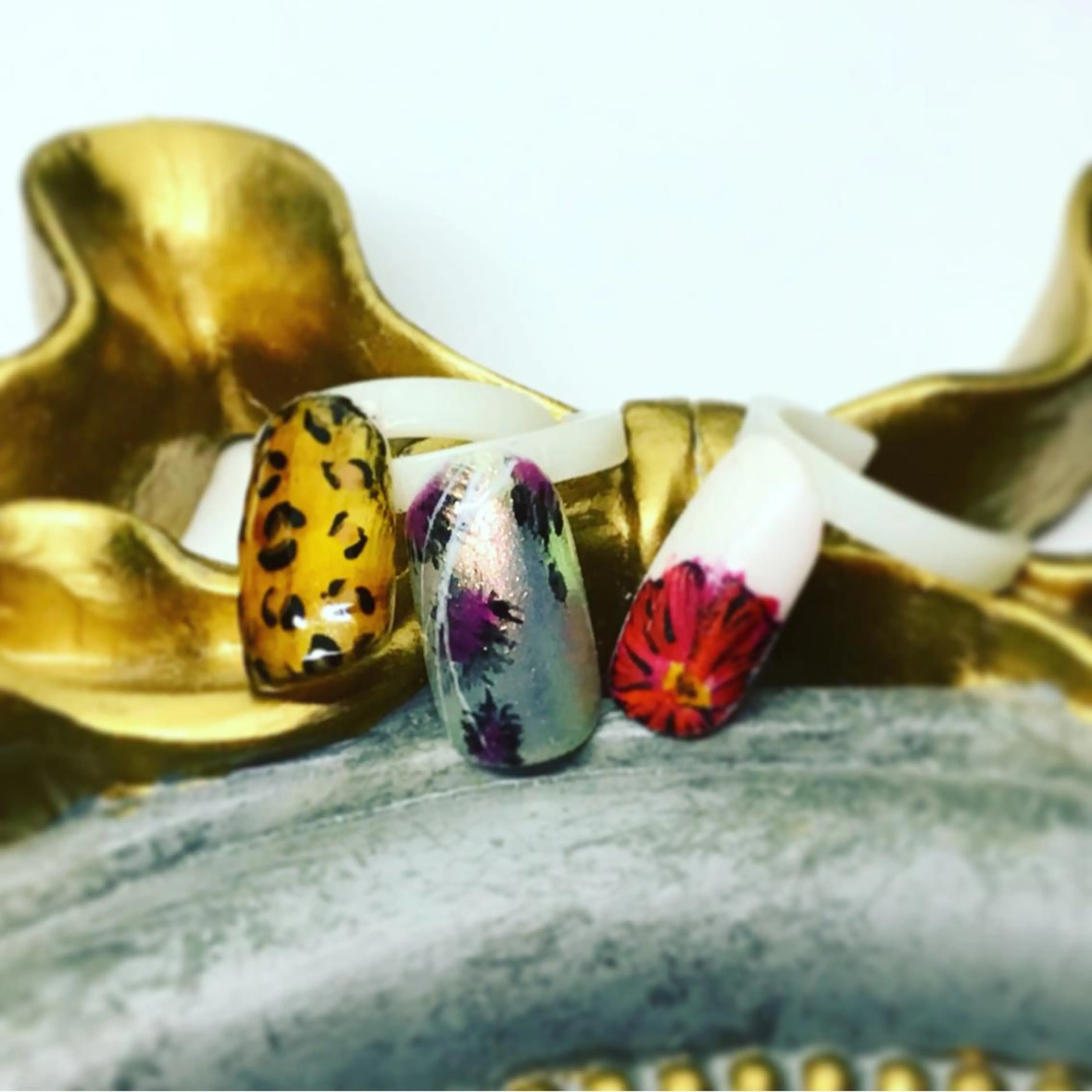 ネイル アニマル柄 gui amichantoco所属・gui amichanのネイルデザイン