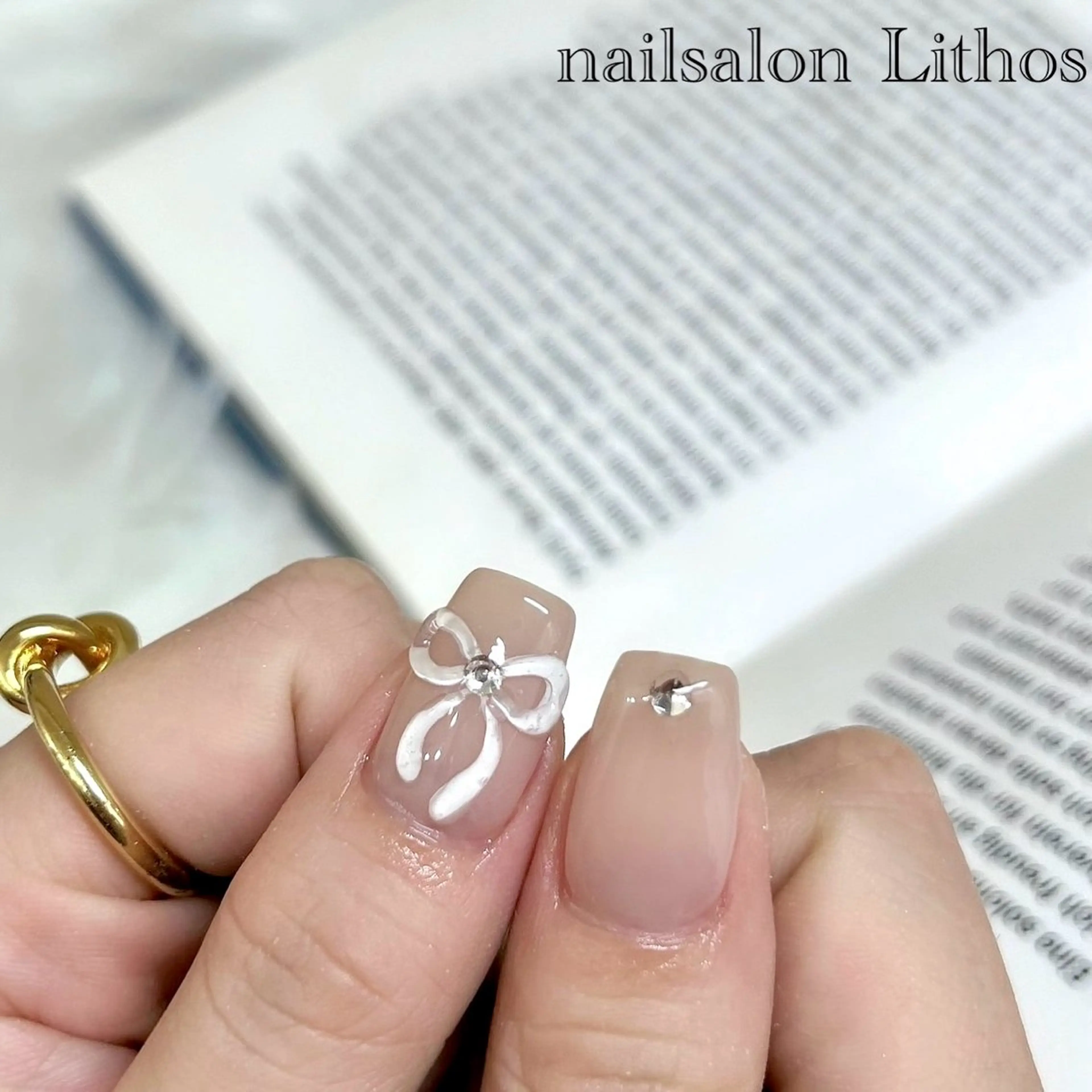 ネイル ぷっくりネイル ハンドネイル nailsalon Lithos所属・nailsalon Recontreのネイルデザイン