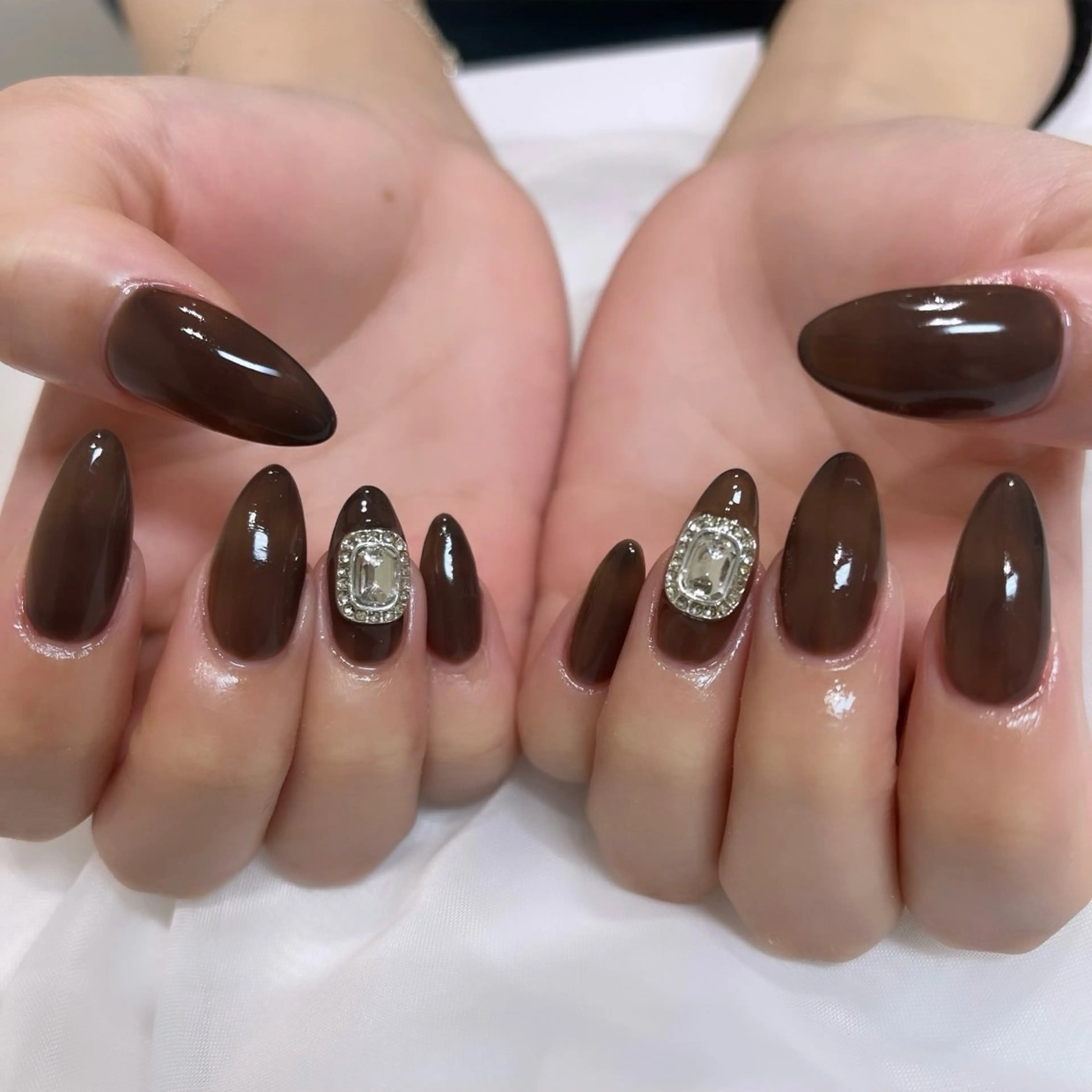 ネイル ハンドネイル Agulil Hazukiのネイルデザイン