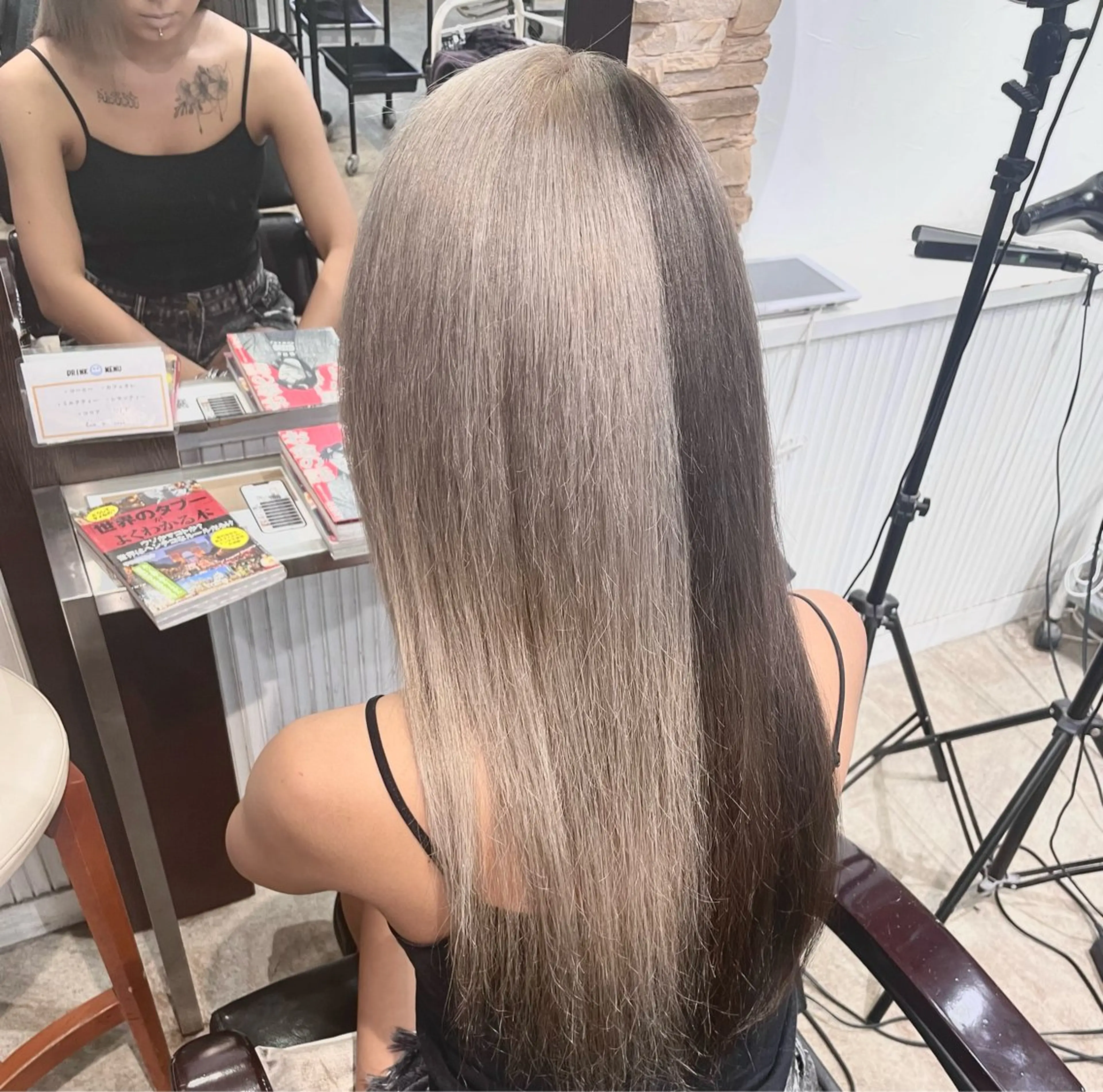 ロング カラー ブリーチ ANKHCROSS池袋店 【アンククロス】所属・アンククロス ななみのヘアスタイル