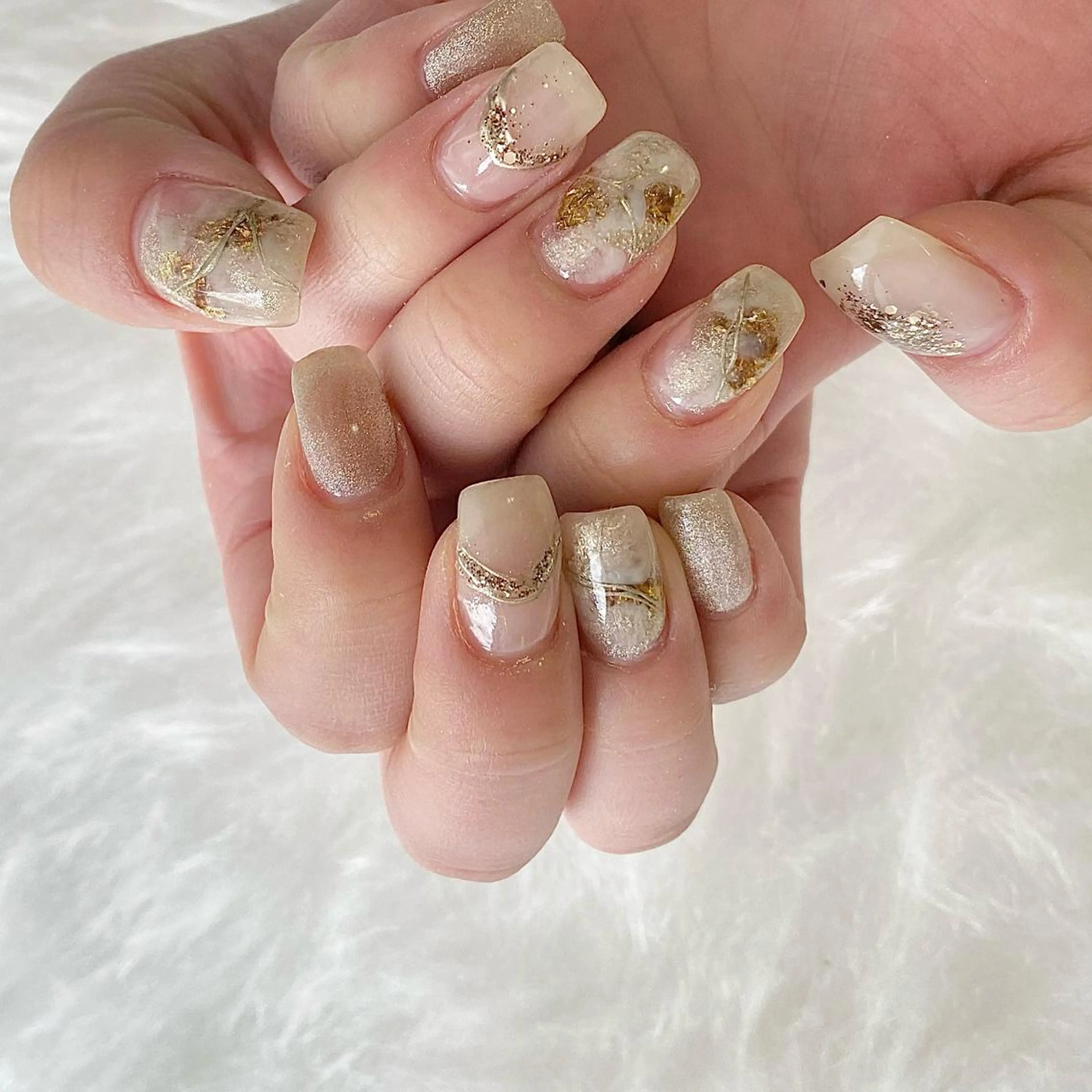 ネイル Ray. ／綺麗目ニュアンスのネイルデザイン