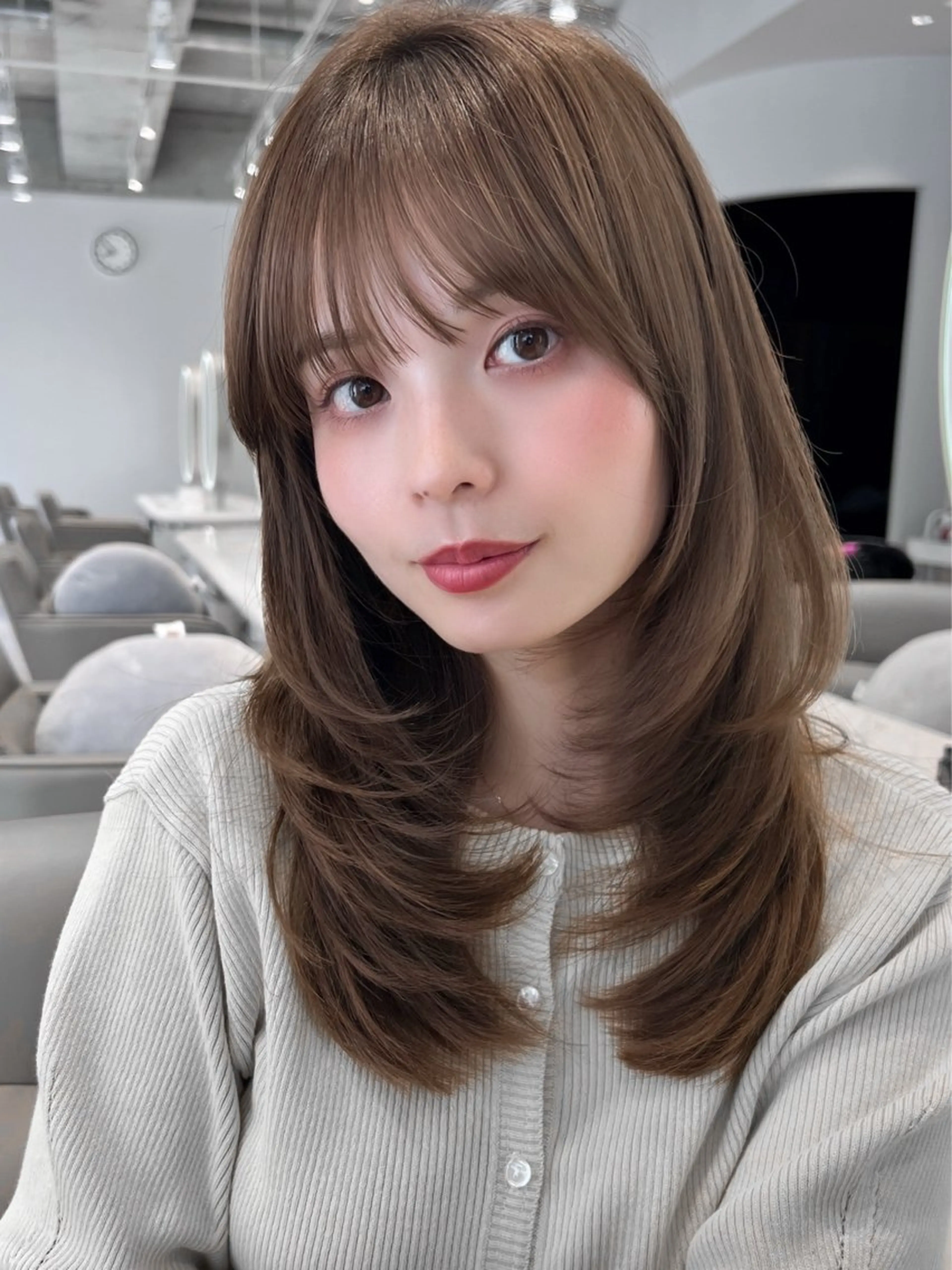セミロング ヘアカラー 木村 賢人のヘアスタイル