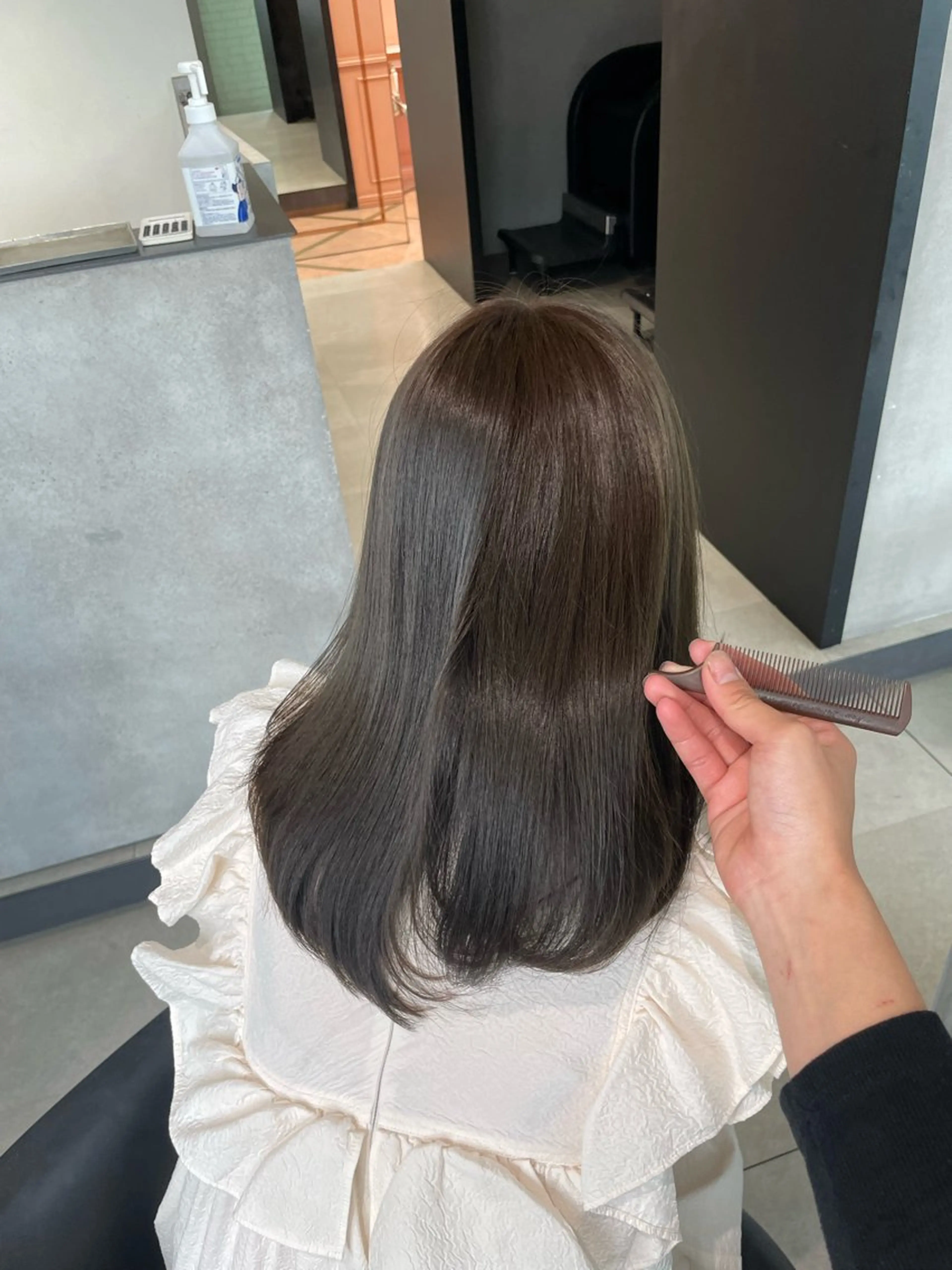 カラー ヘアカラー offwhite Nano🪩🧡のヘアスタイル