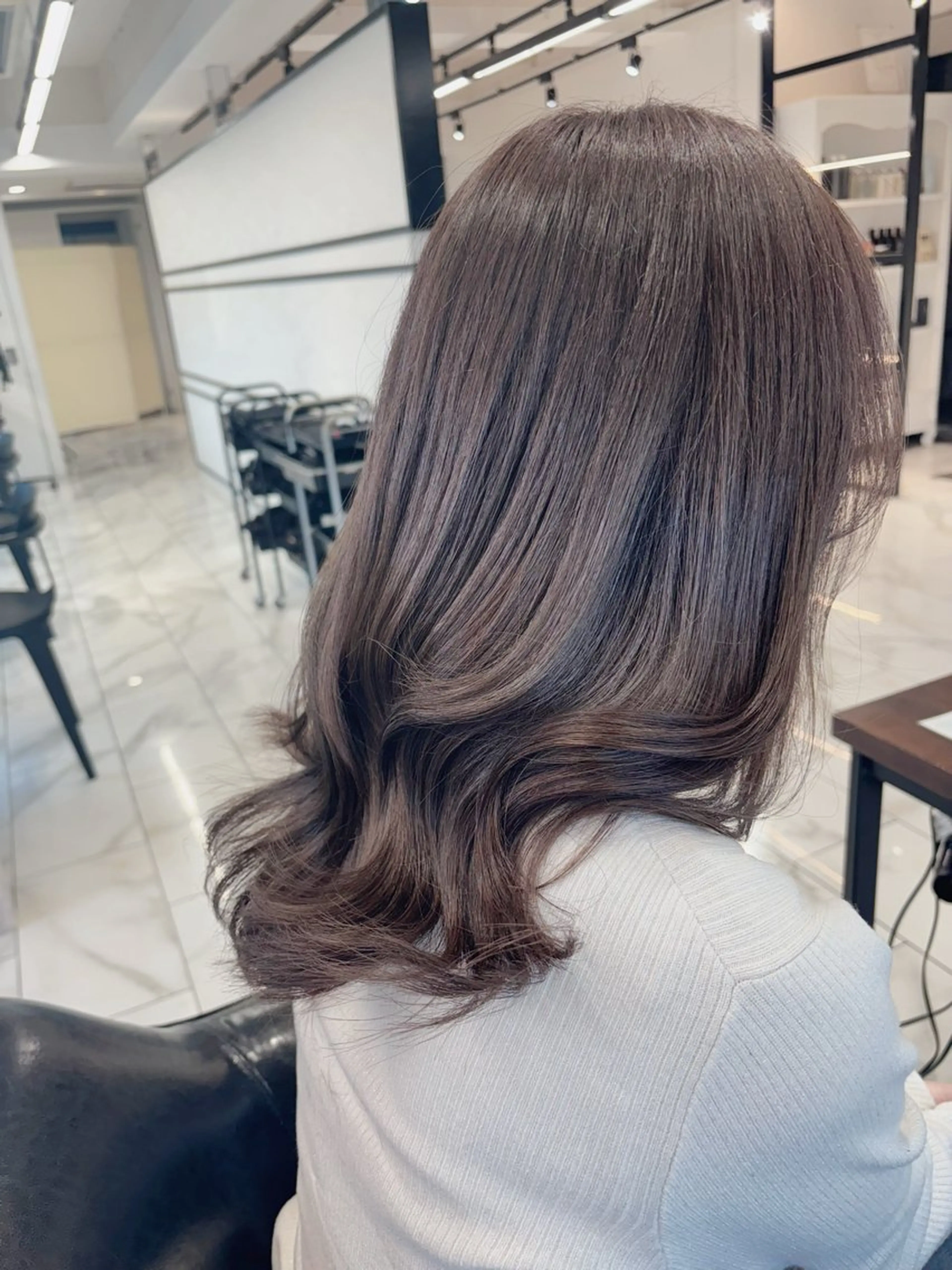 ロング カット ヘアカラー トリートメント むっち〜 縮毛矯正／ケアカラーのヘアスタイル
