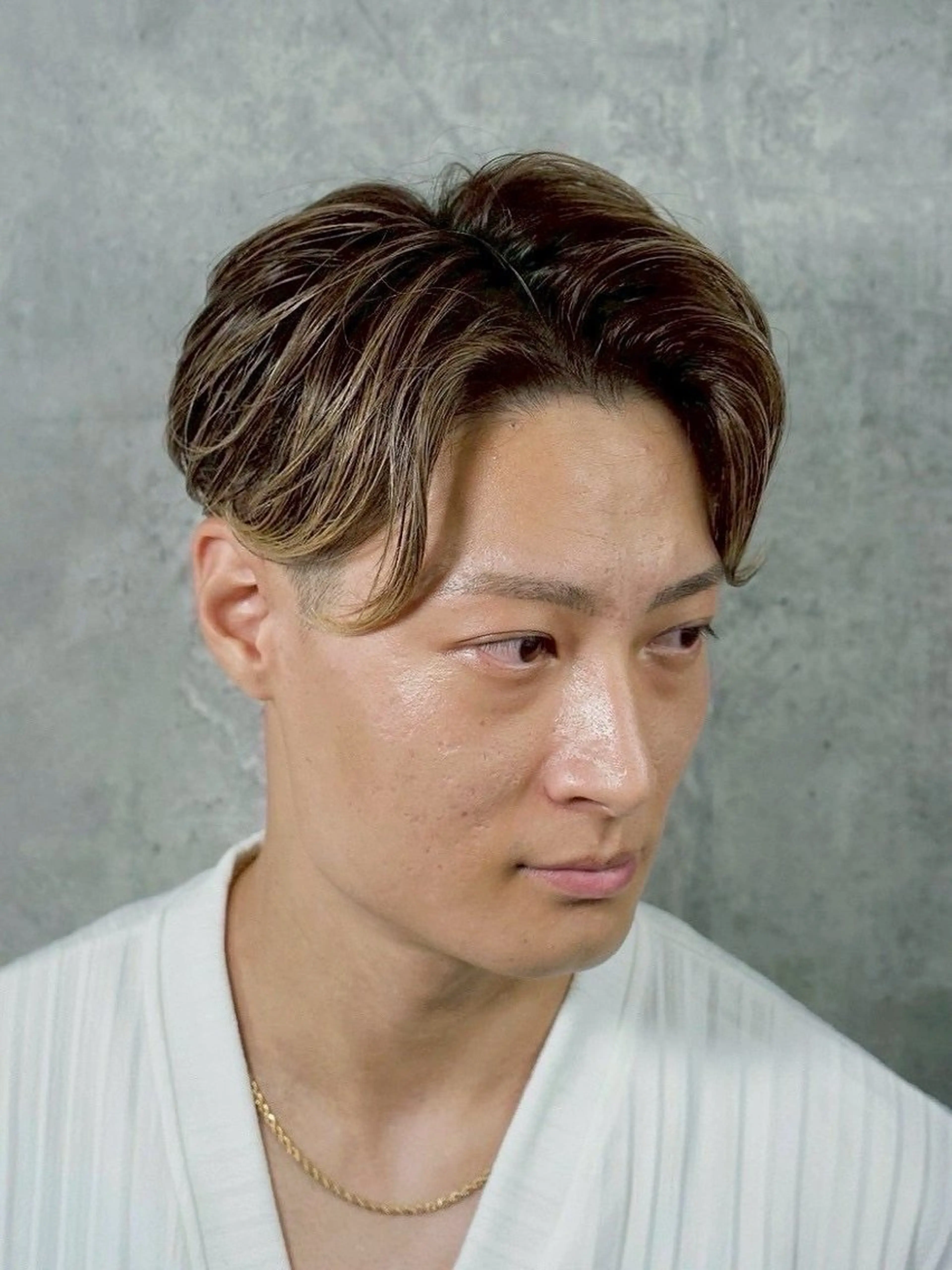 ミディアム 高橋 龍之介のヘアスタイル