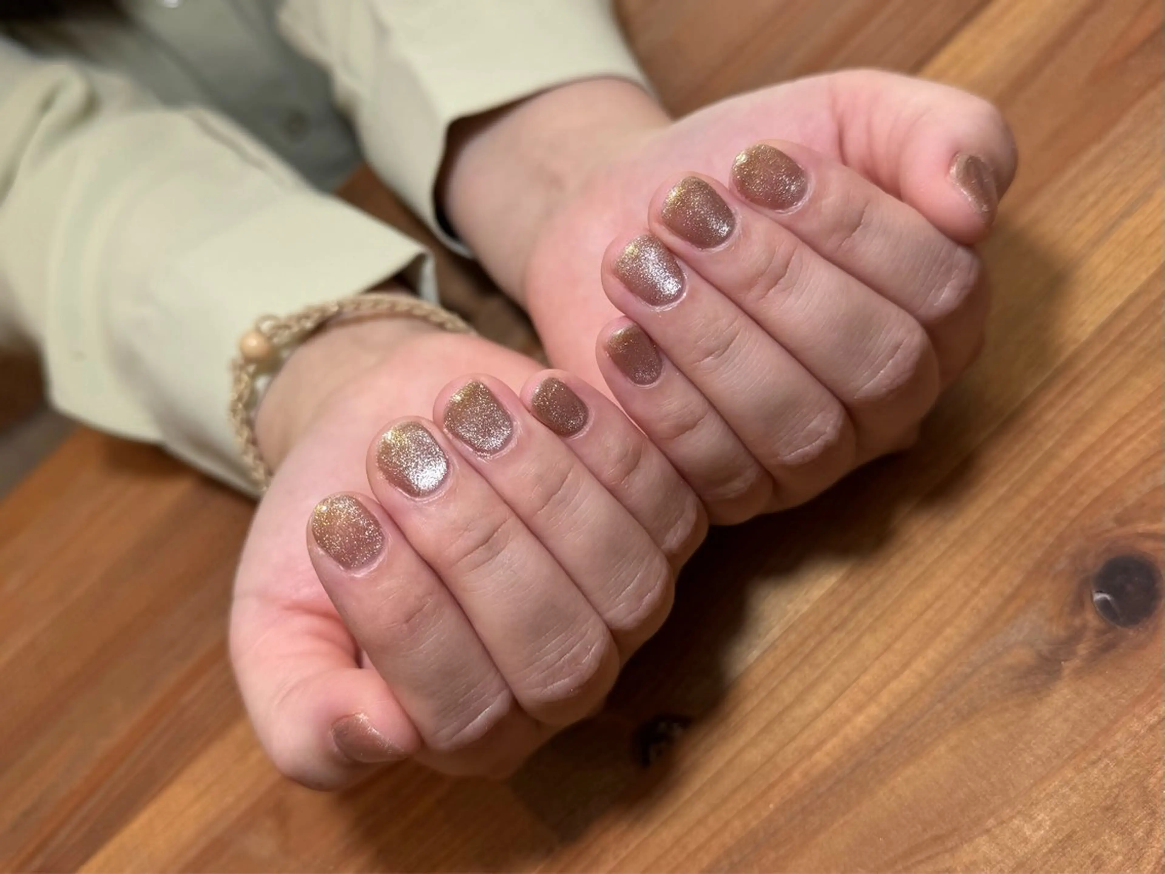 ネイル オーロラネイル キラキラネイル マグネットネイル ハンドネイル Nes.nail&eyelash所属・ayuna .のネイルデザイン