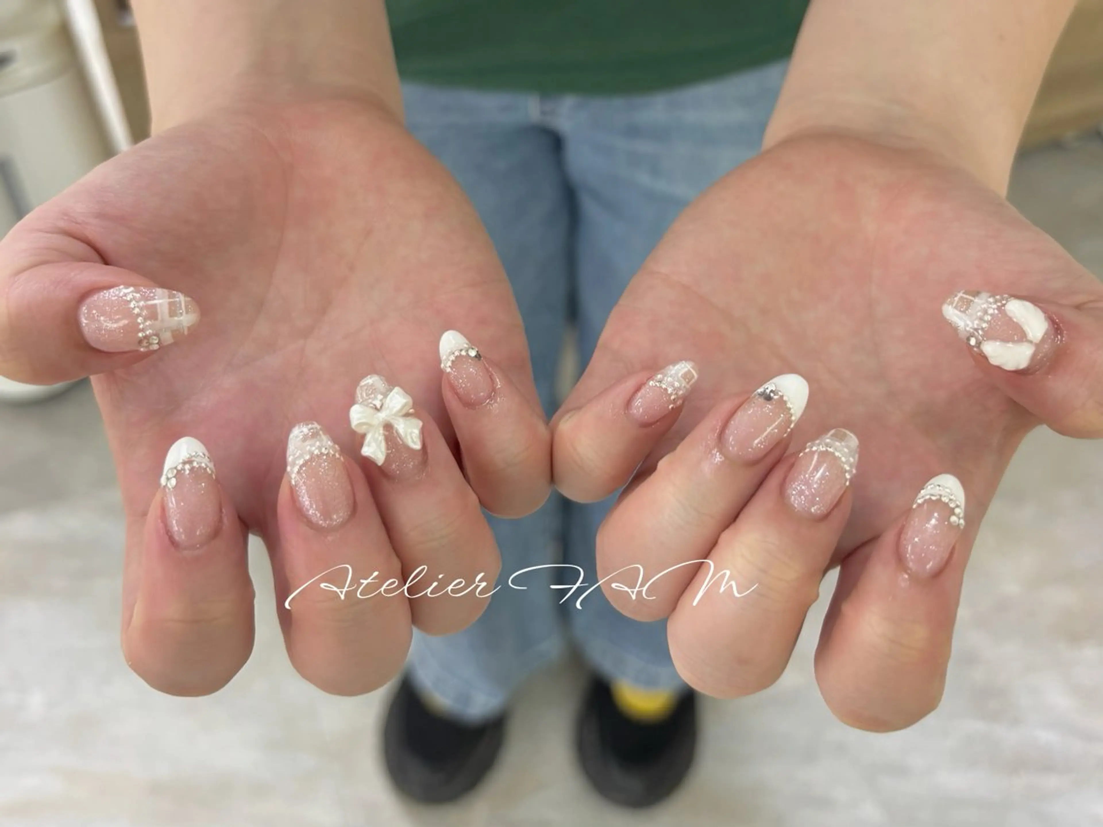 ミディアム ハンドネイル nail&eyelashsalon atelier fam上本町店所属・アトリエ FAMのネイルデザイン