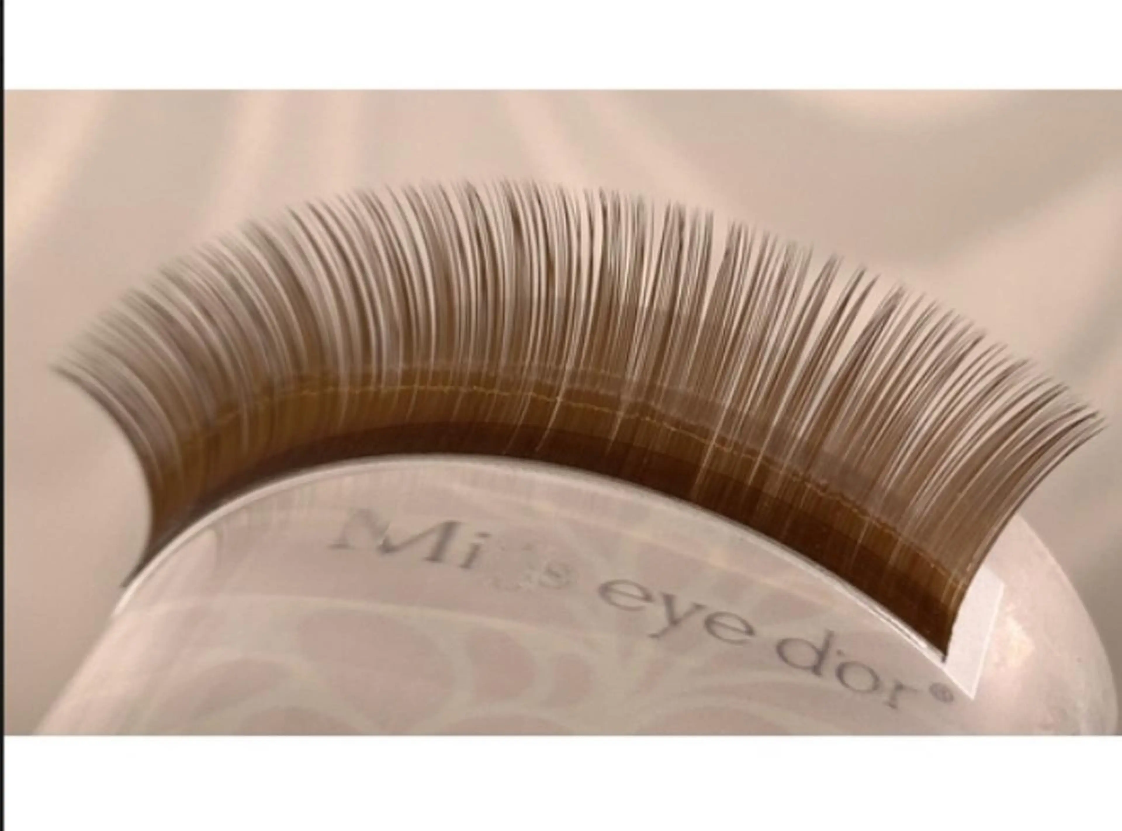 マツエク・マツパ カラーマツエク 💕丸島 夏名🐰🍀のマツエク・マツパデザイン