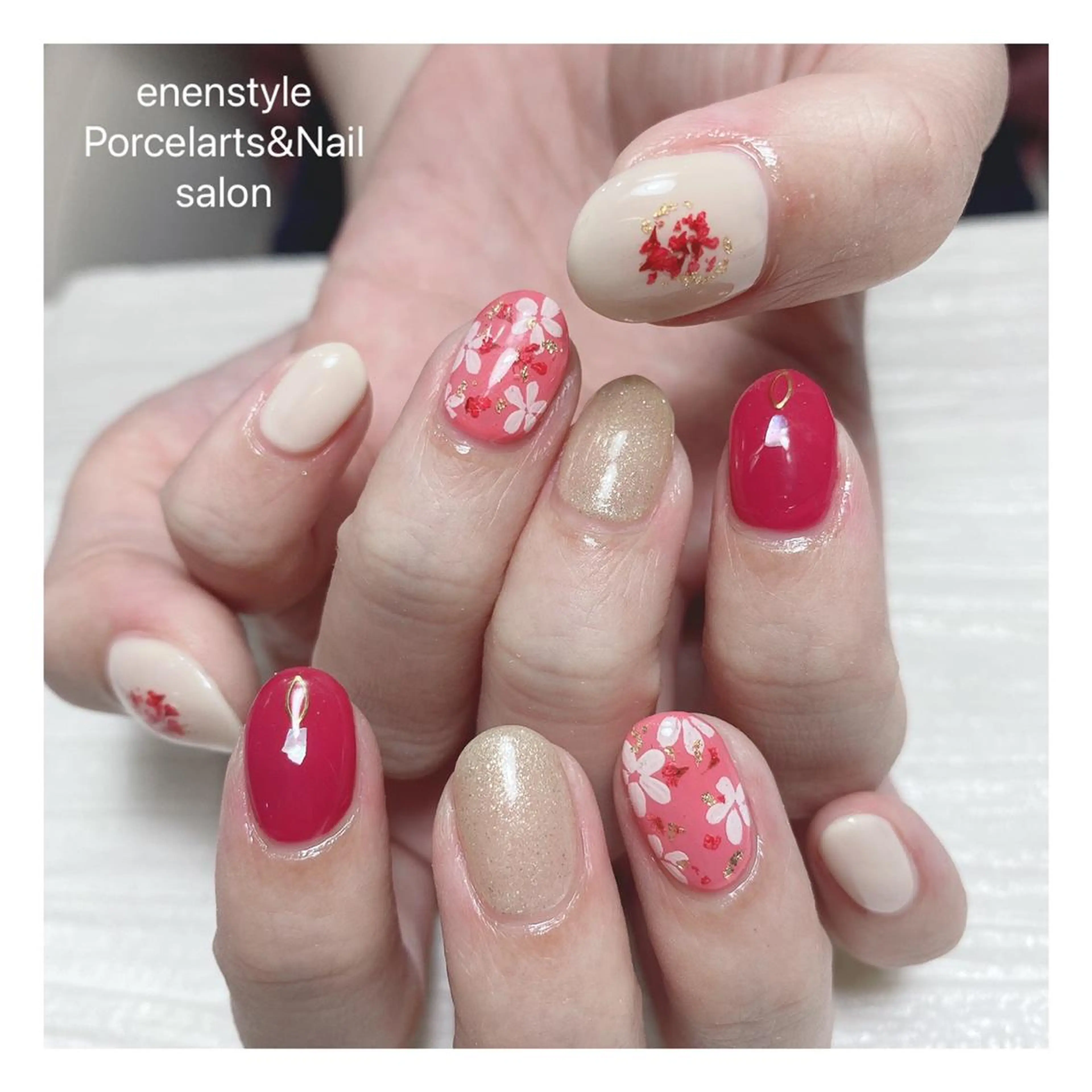 ミディアム ネイル ハンドネイル 👑enen style👑のネイルデザイン