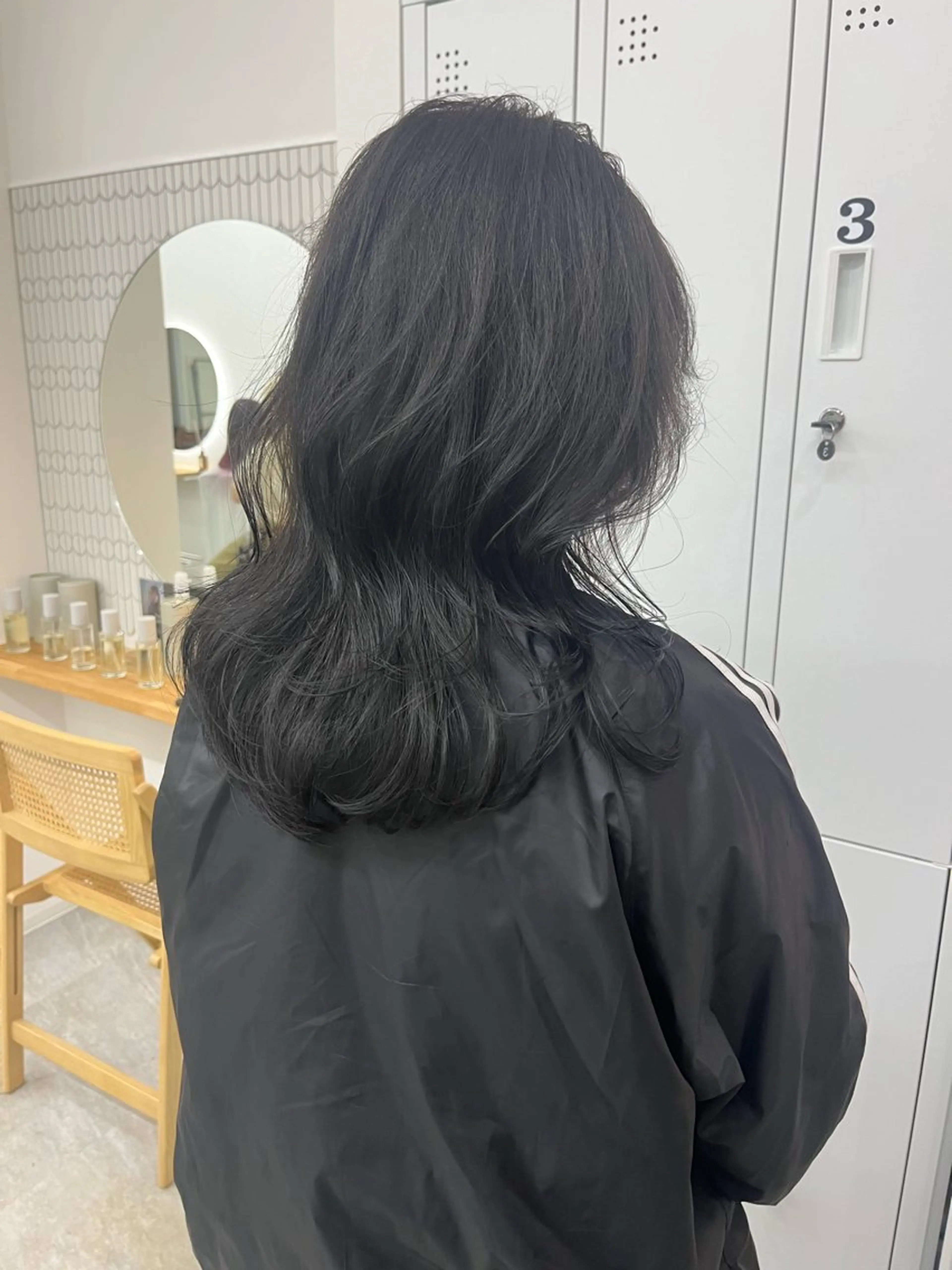 セミロング カラー ベージュ⟡˖ブリーチ ˖ ࣪⊹あずきのヘアスタイル