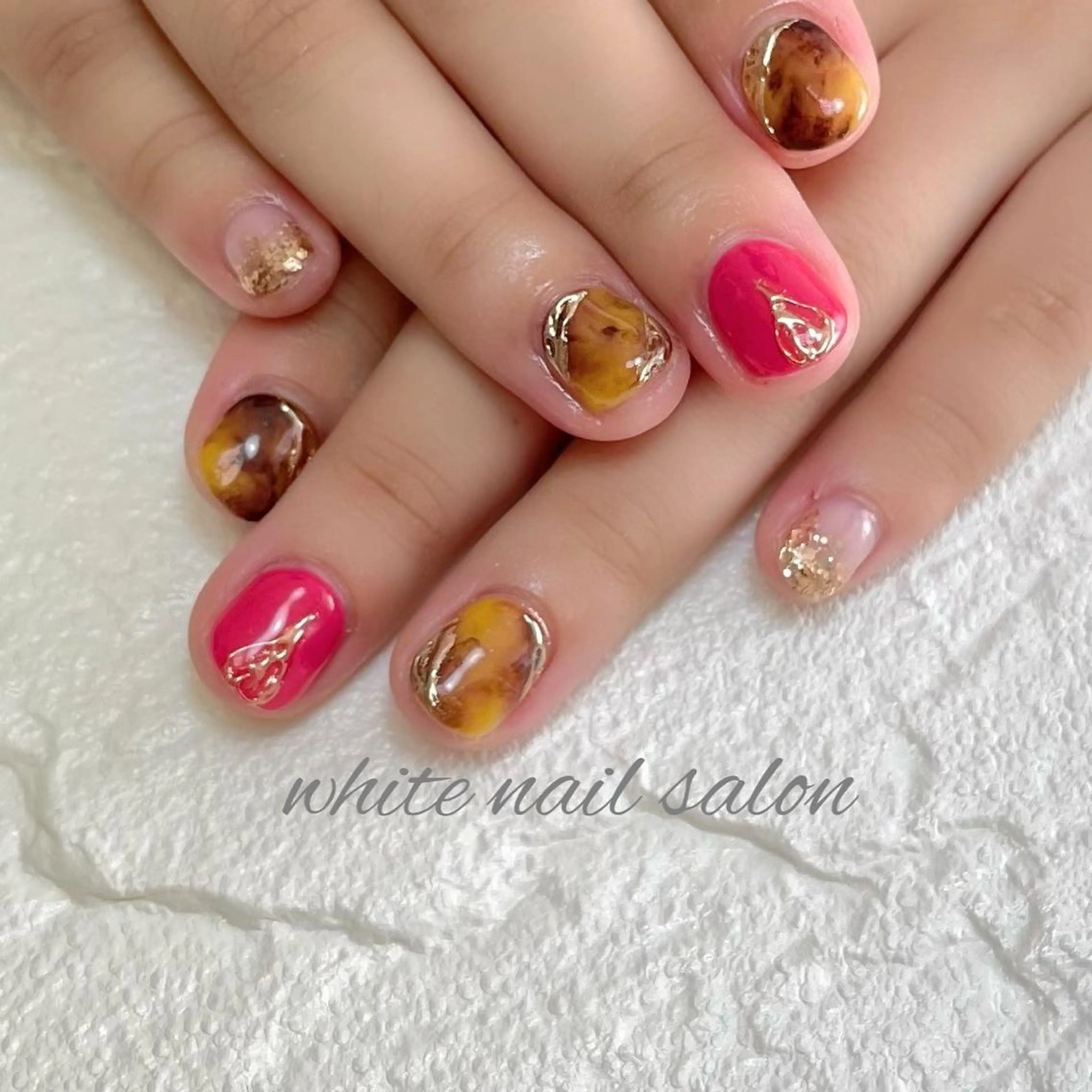 ネイル フットネイル ジェルネイル ハードジェル ラメ(グリッター) 持ち込み ハンドネイル white nail salonのネイルデザイン