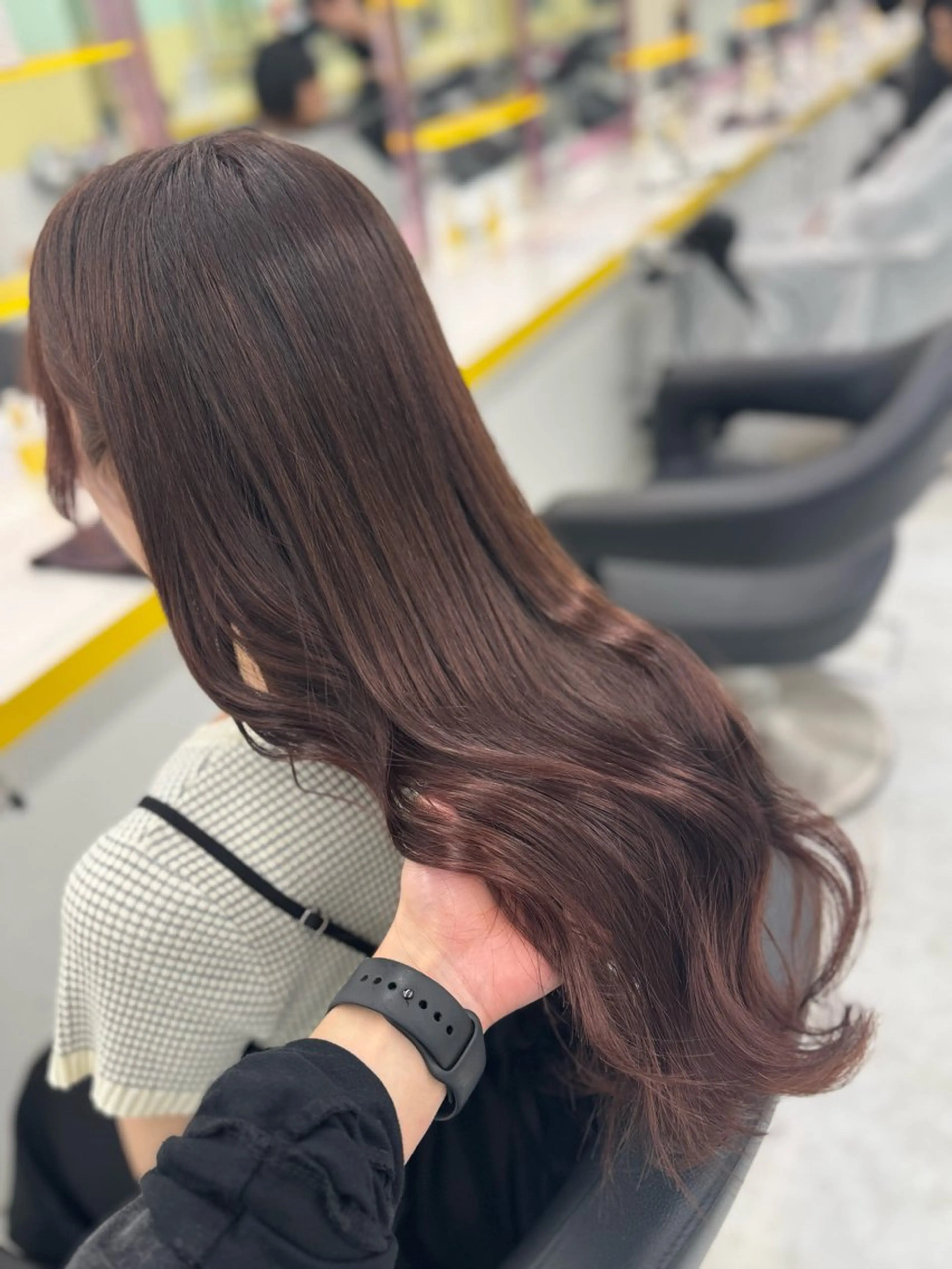 カラー ヘアアレンジ カット ヘアカラー 縮毛矯正 トリートメント ☁️縮毛矯正✖️ 赤み消し☁️りくのヘアスタイル