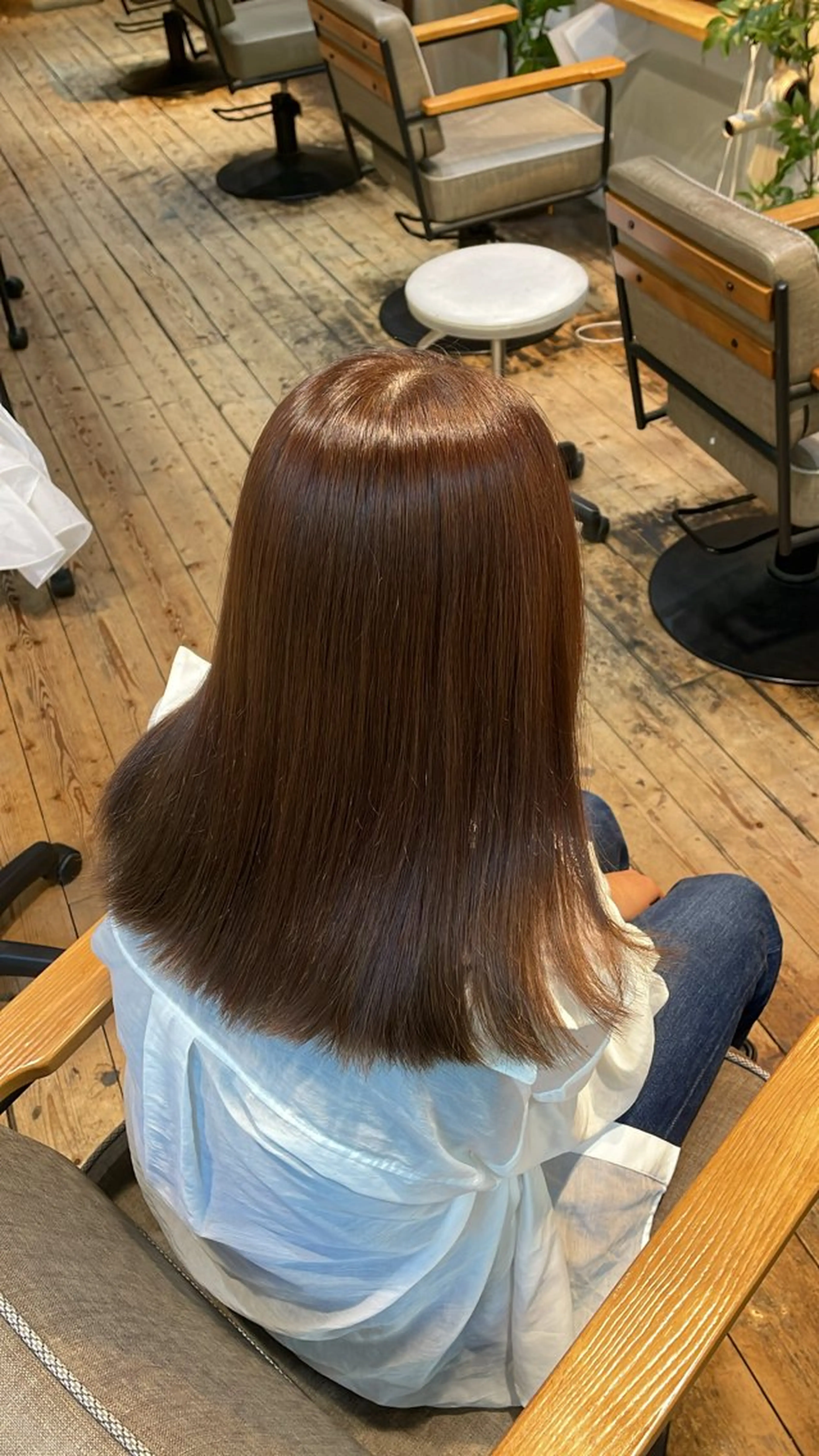 カラー ヘアカラー 脇 麻紘のヘアスタイル