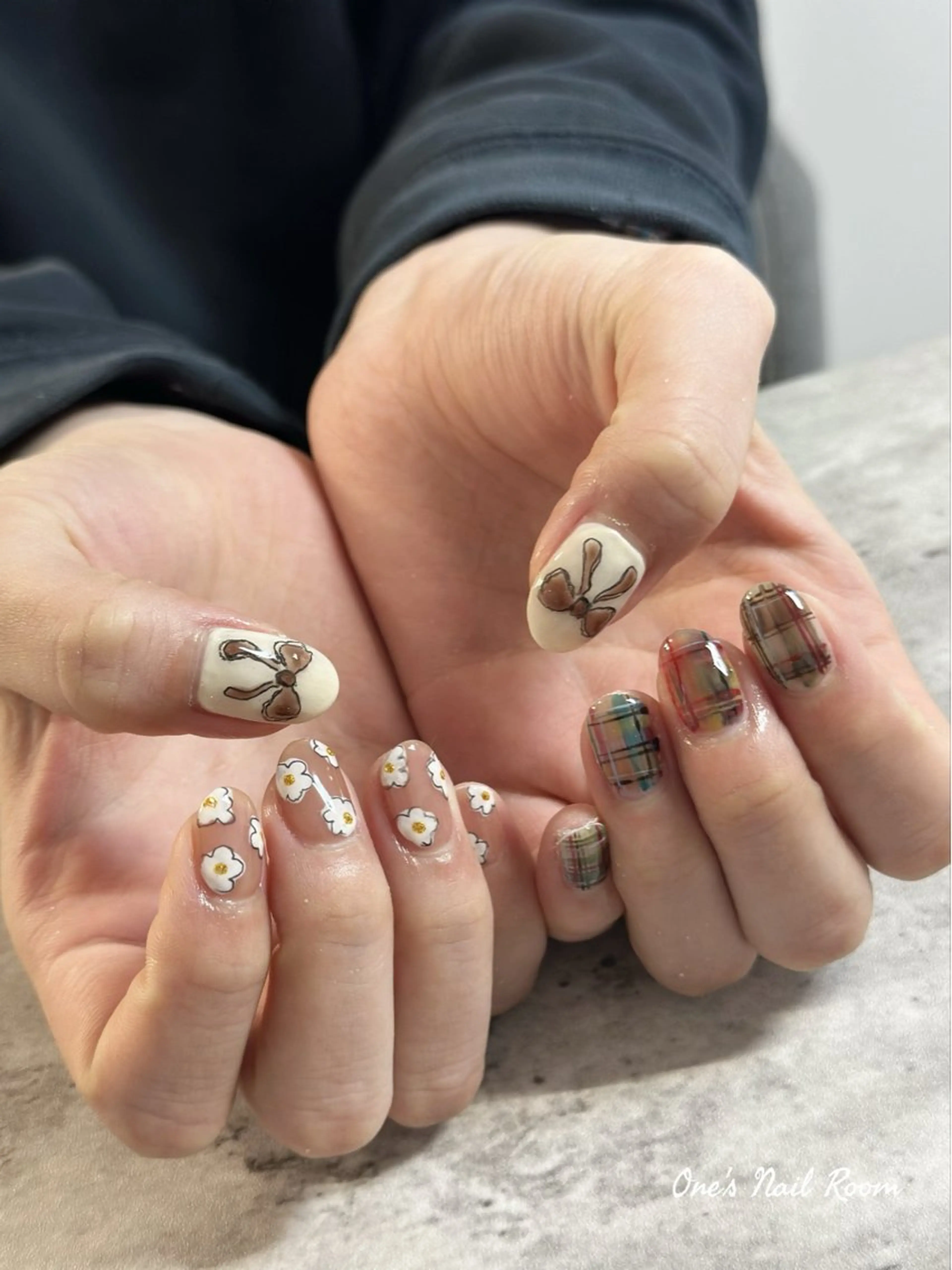 ネイル ハンドネイル One's Nail Roomのネイルデザイン
