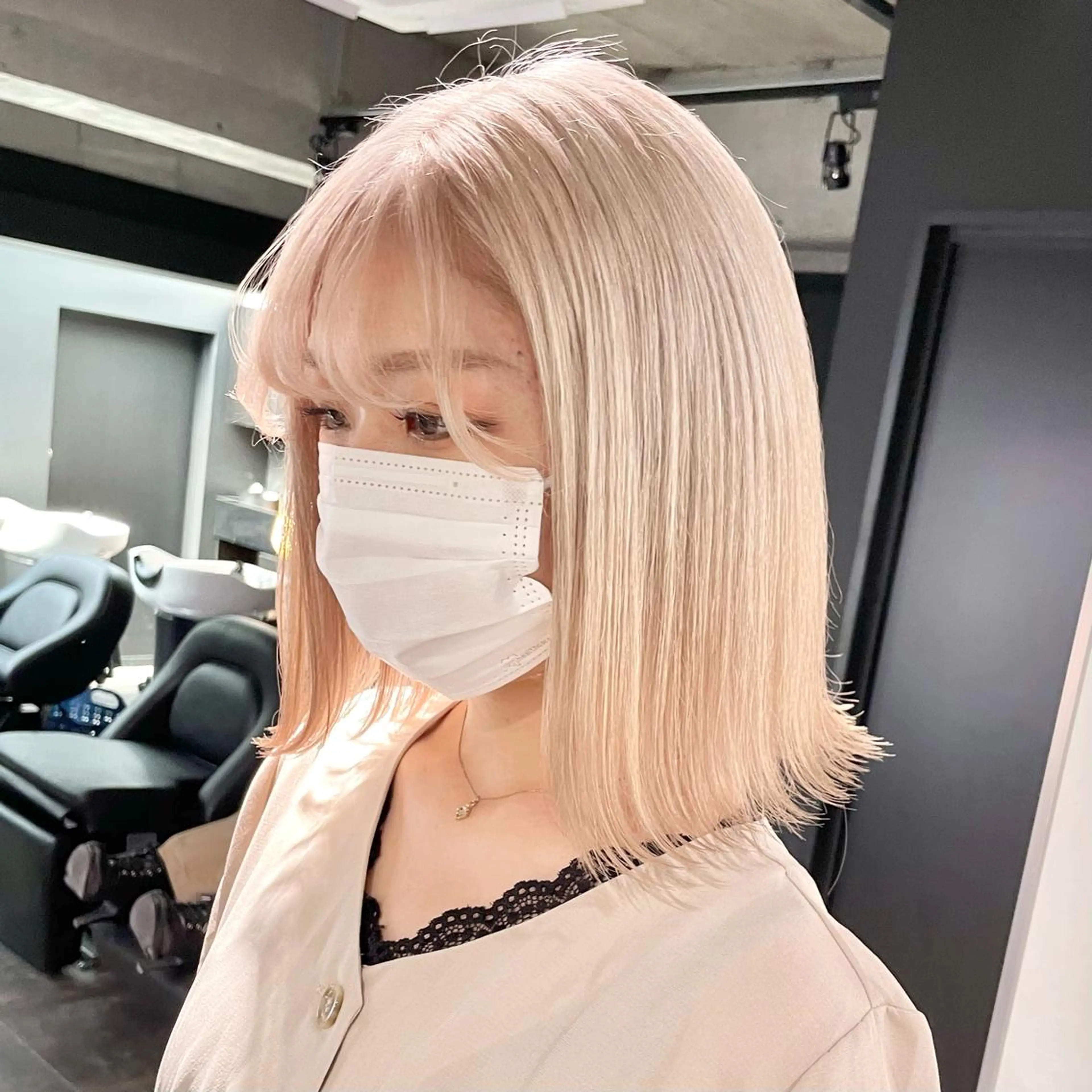 セミロング カラー ハイトーンカラー LINDO TOKYO所属・✨ハイトーン✨ 濱田知孝のヘアスタイル