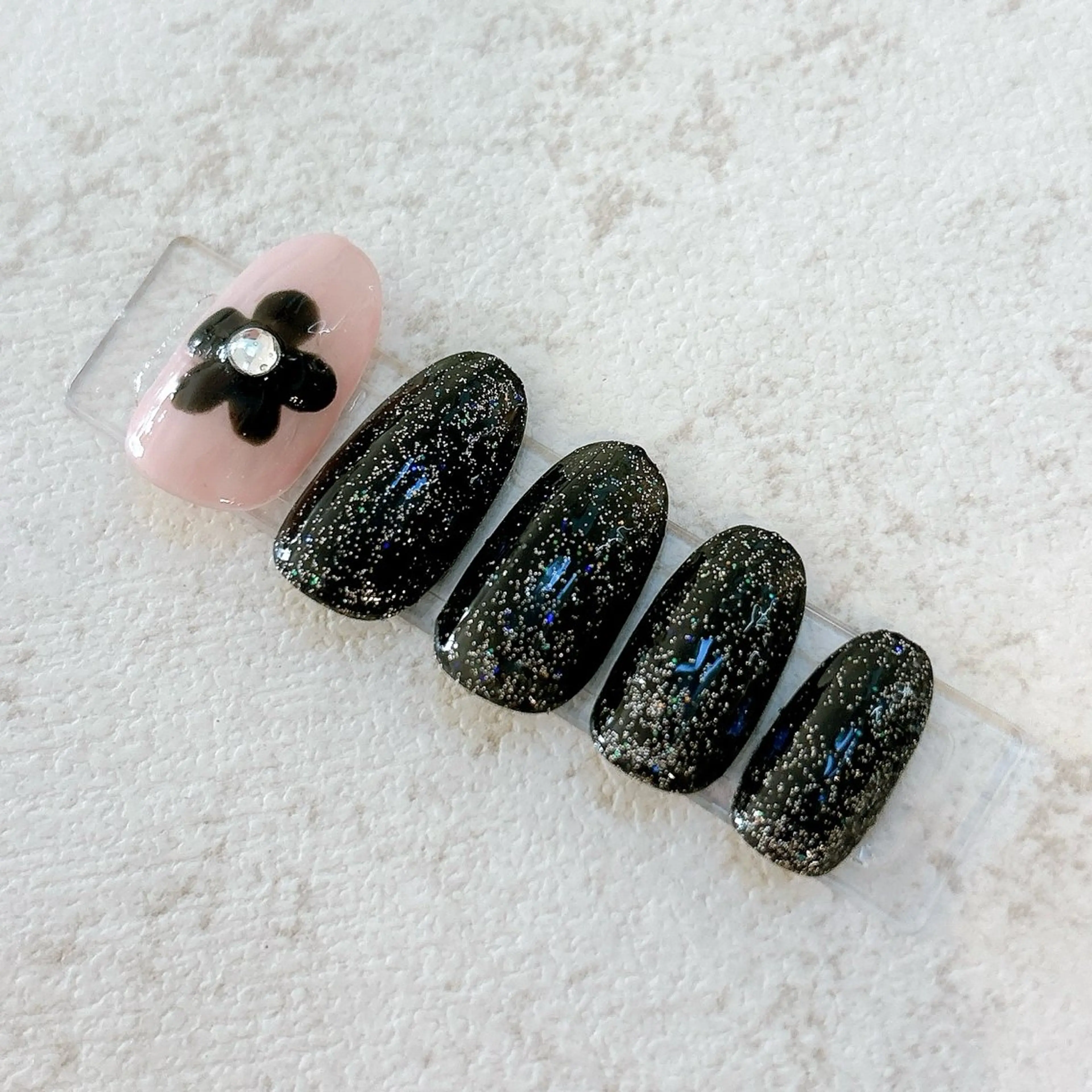 ネイル ハンドネイル 國本 由奈のネイルデザイン