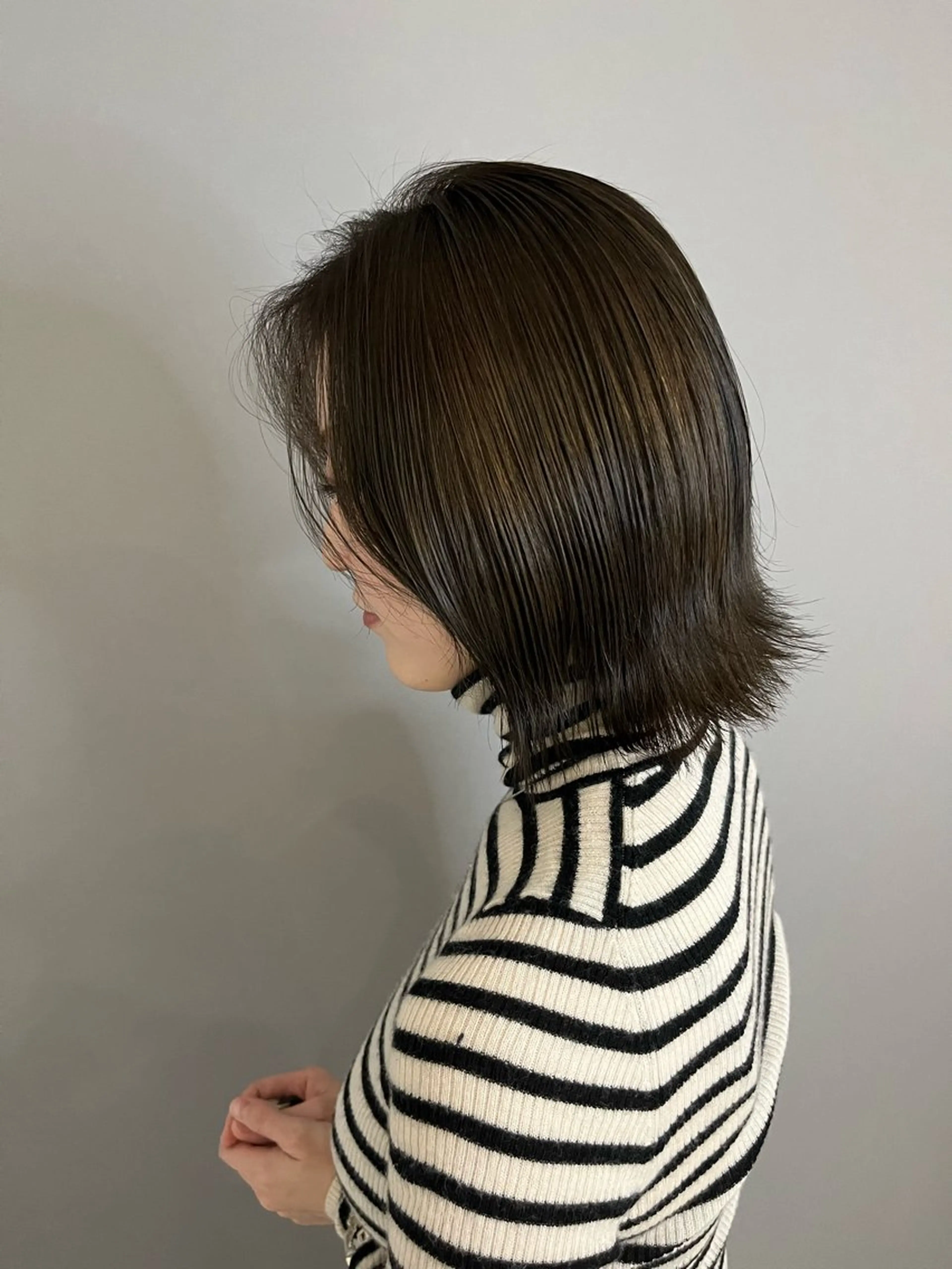 ミディアム カラー カット ヘアカラー トリートメント 坂本 理輝のヘアスタイル