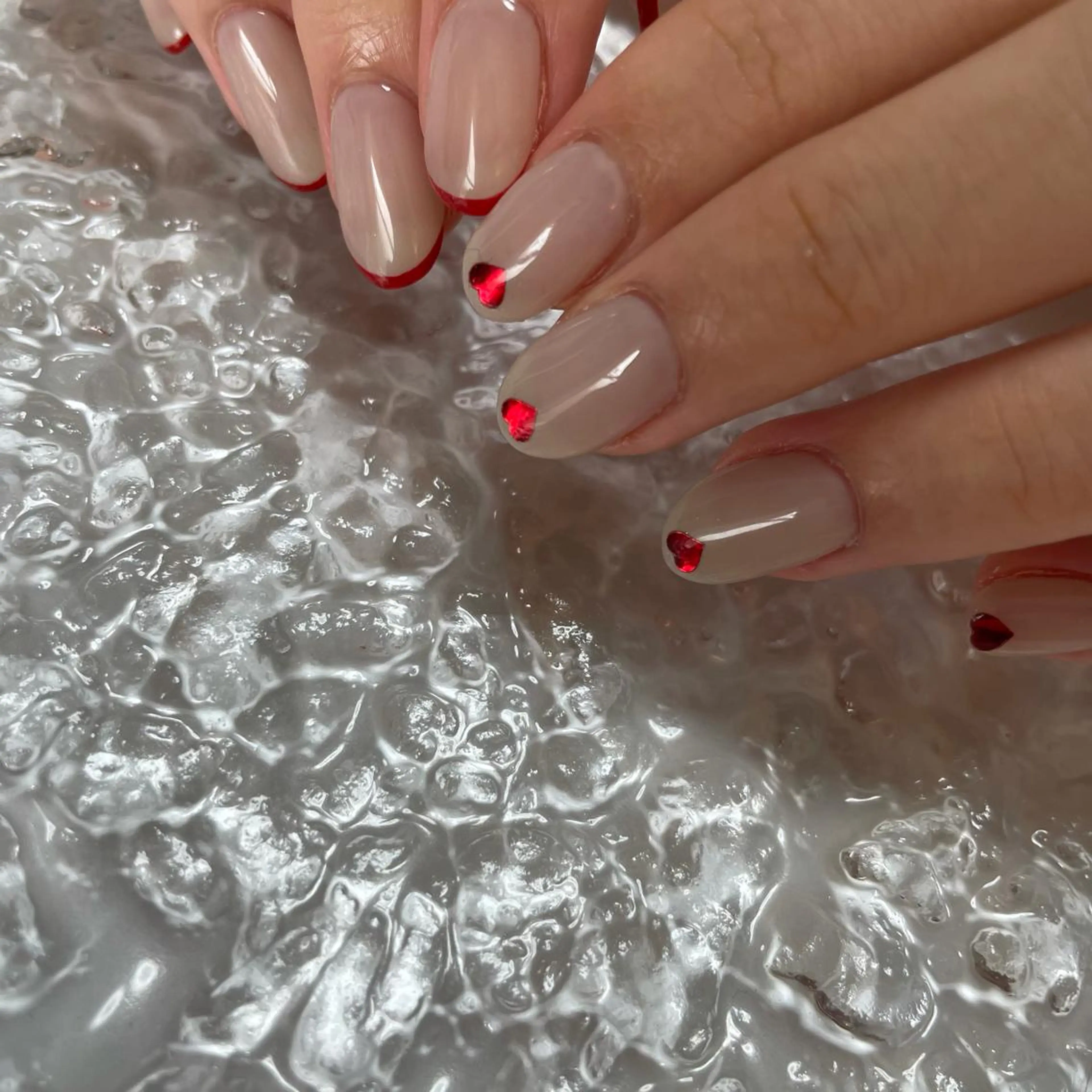 ネイル フレンチネイル ハンドネイル Aleum所属・Nail Salon Aleumのネイルデザイン