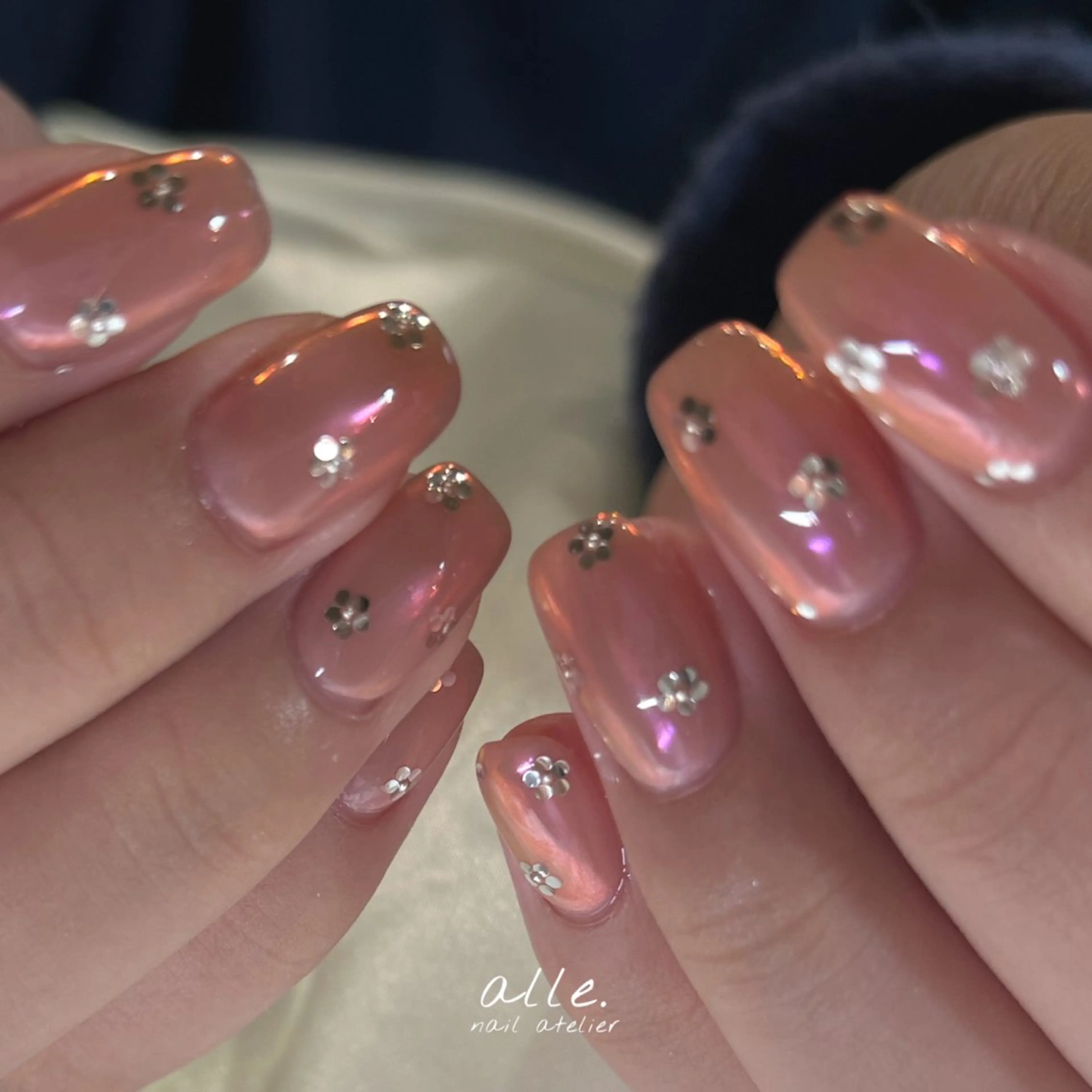 ネイル ハンドネイル atelier alle.のネイルデザイン